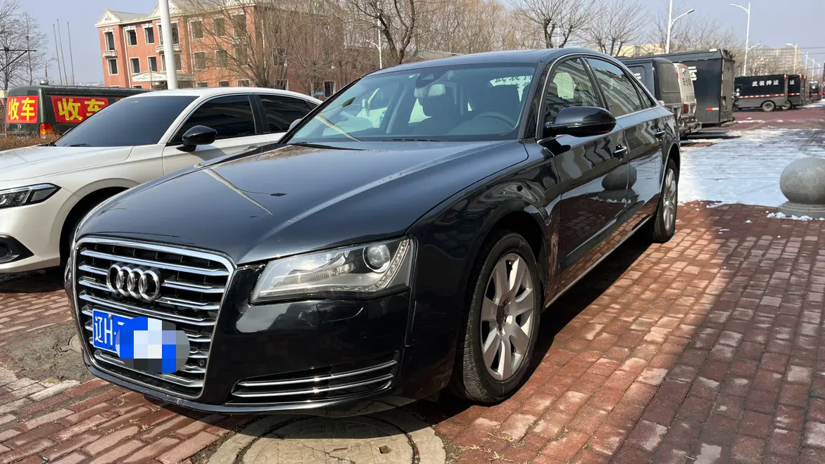 Audi A8