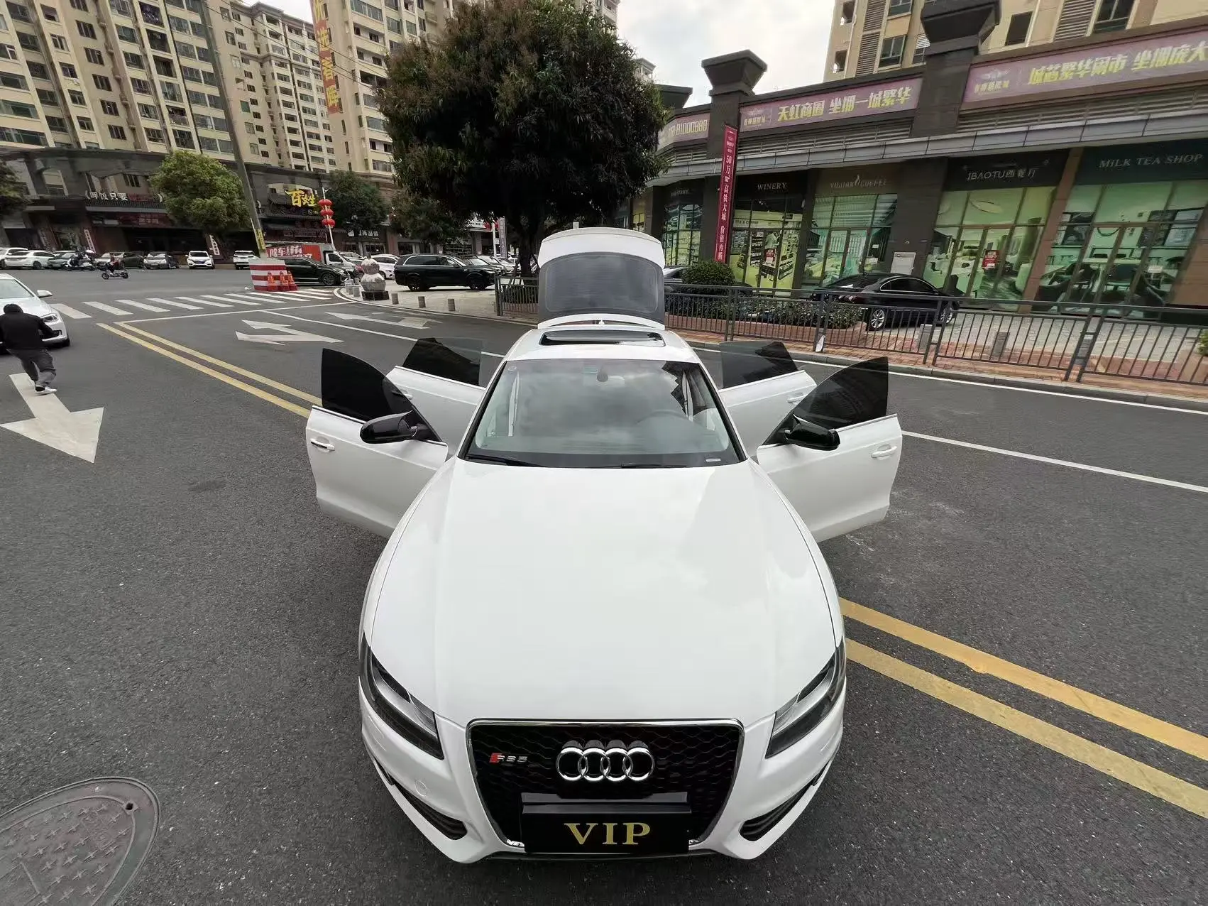 Audi A5  из Китая