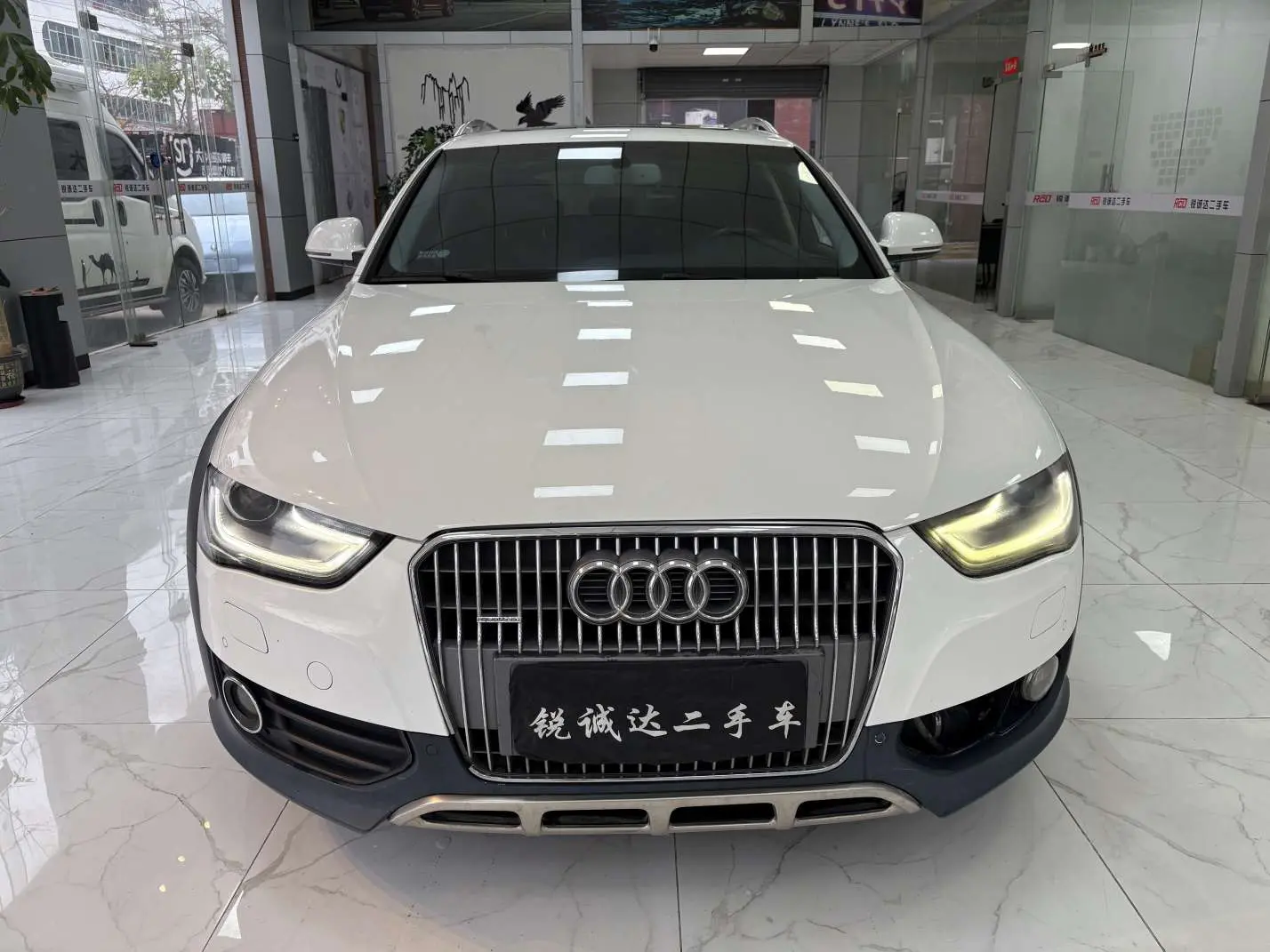 Audi A4  из Китая