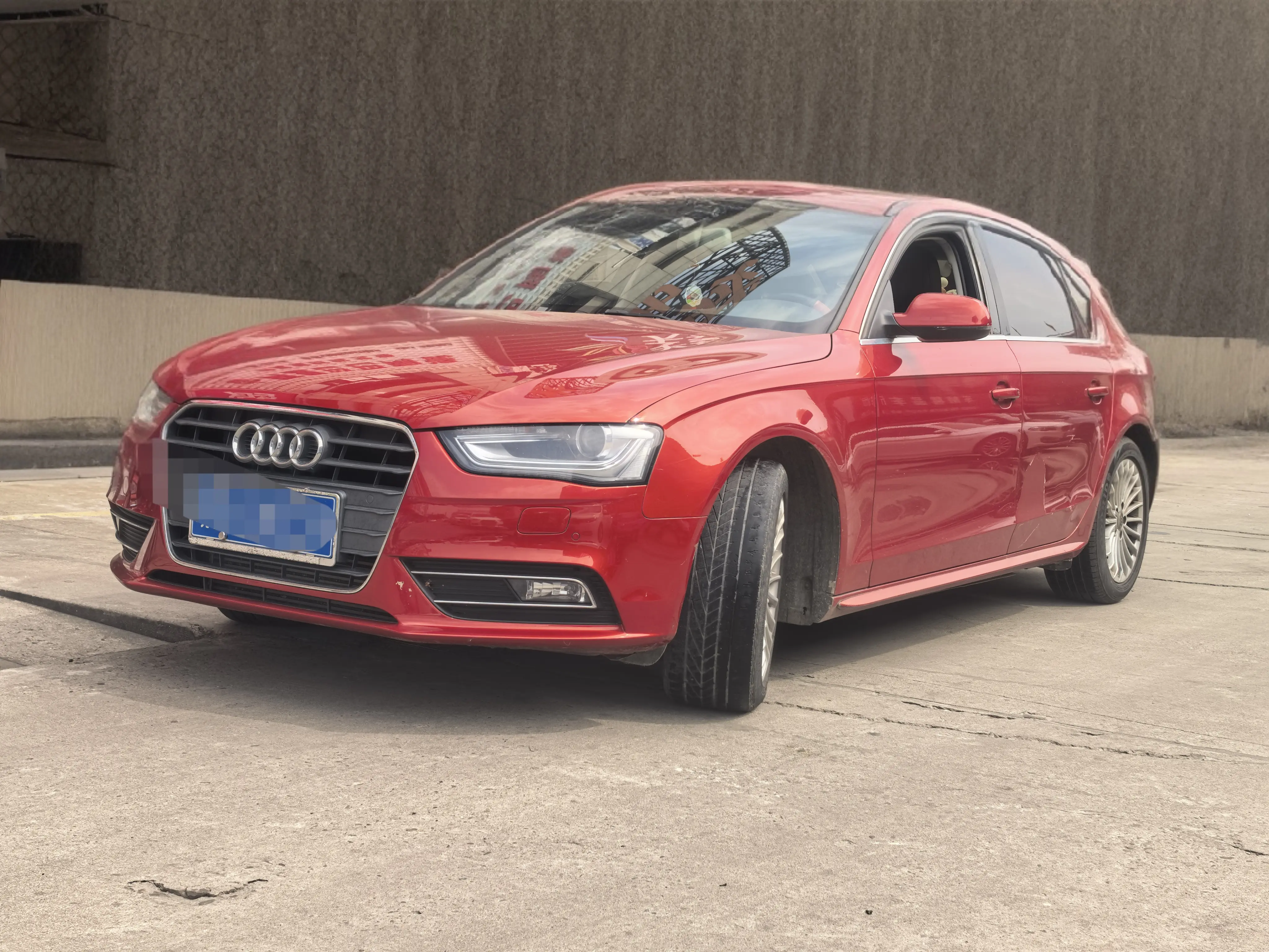 Audi A4L  из Китая