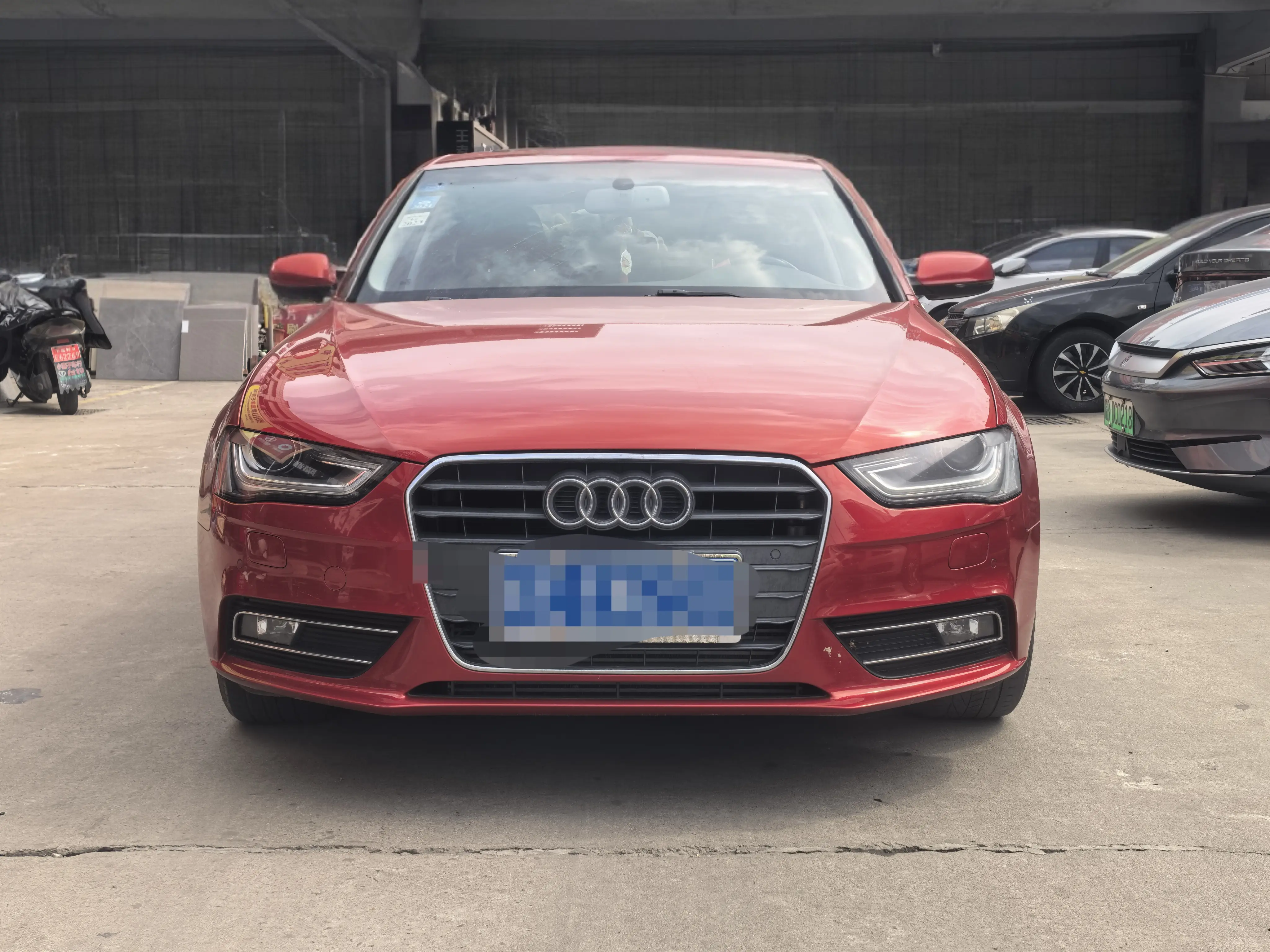 Audi A4L  из Китая