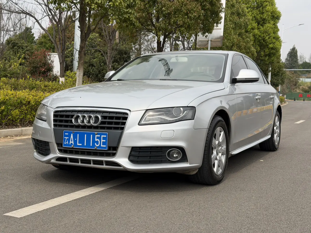 Audi A4L  из Китая