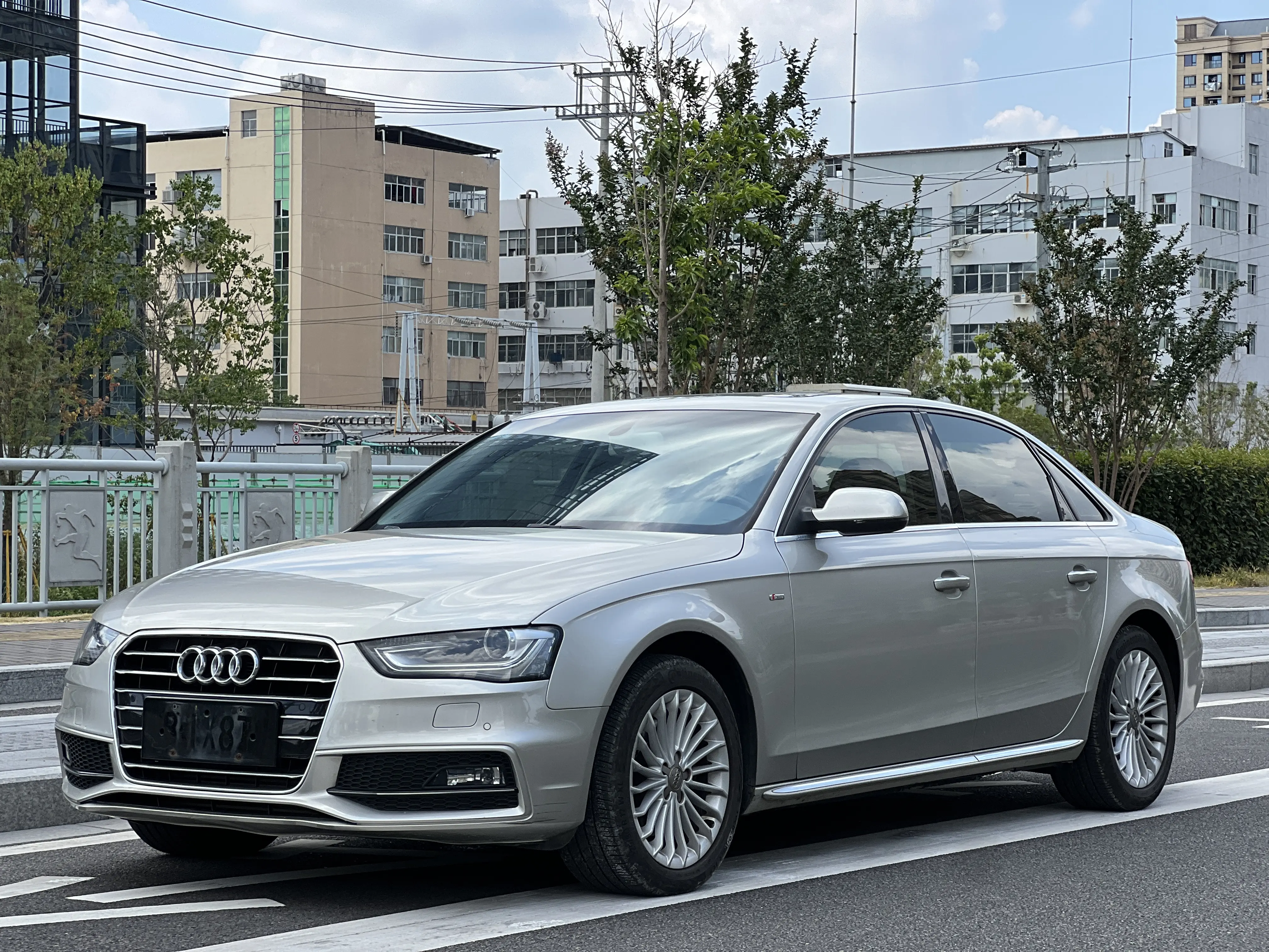 Audi A4L