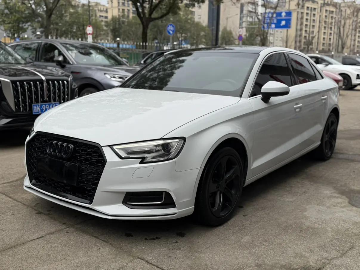 Audi A3  из Китая