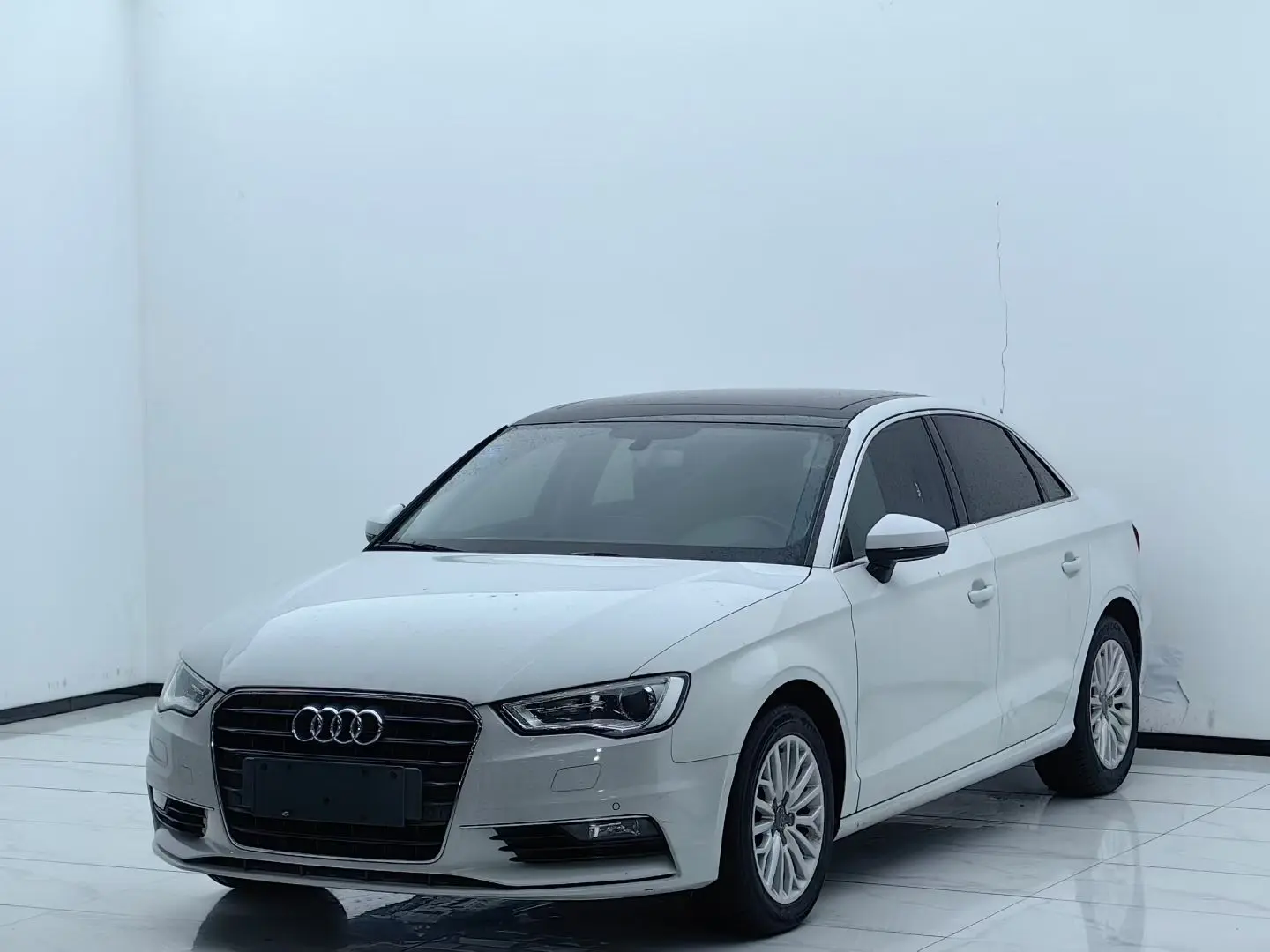 Audi A3  из Китая