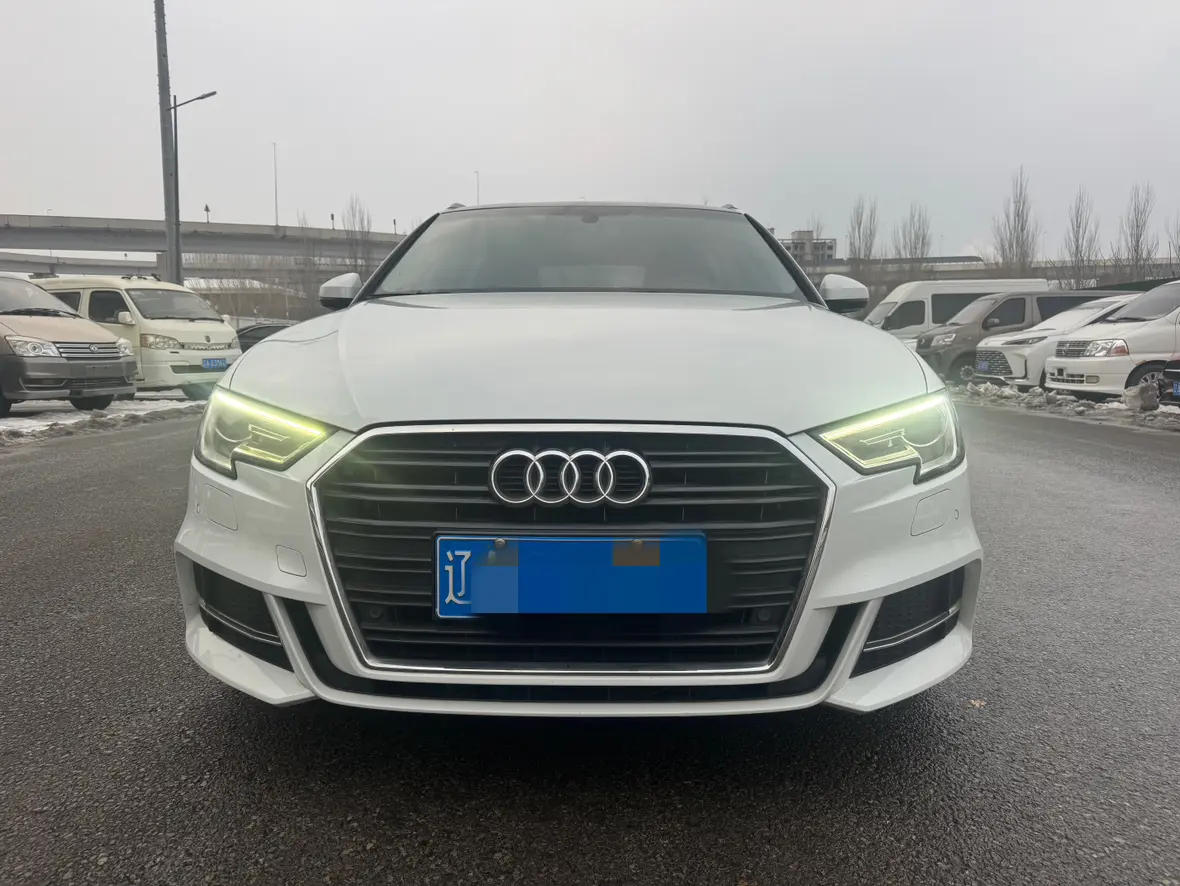 Audi A3  из Китая