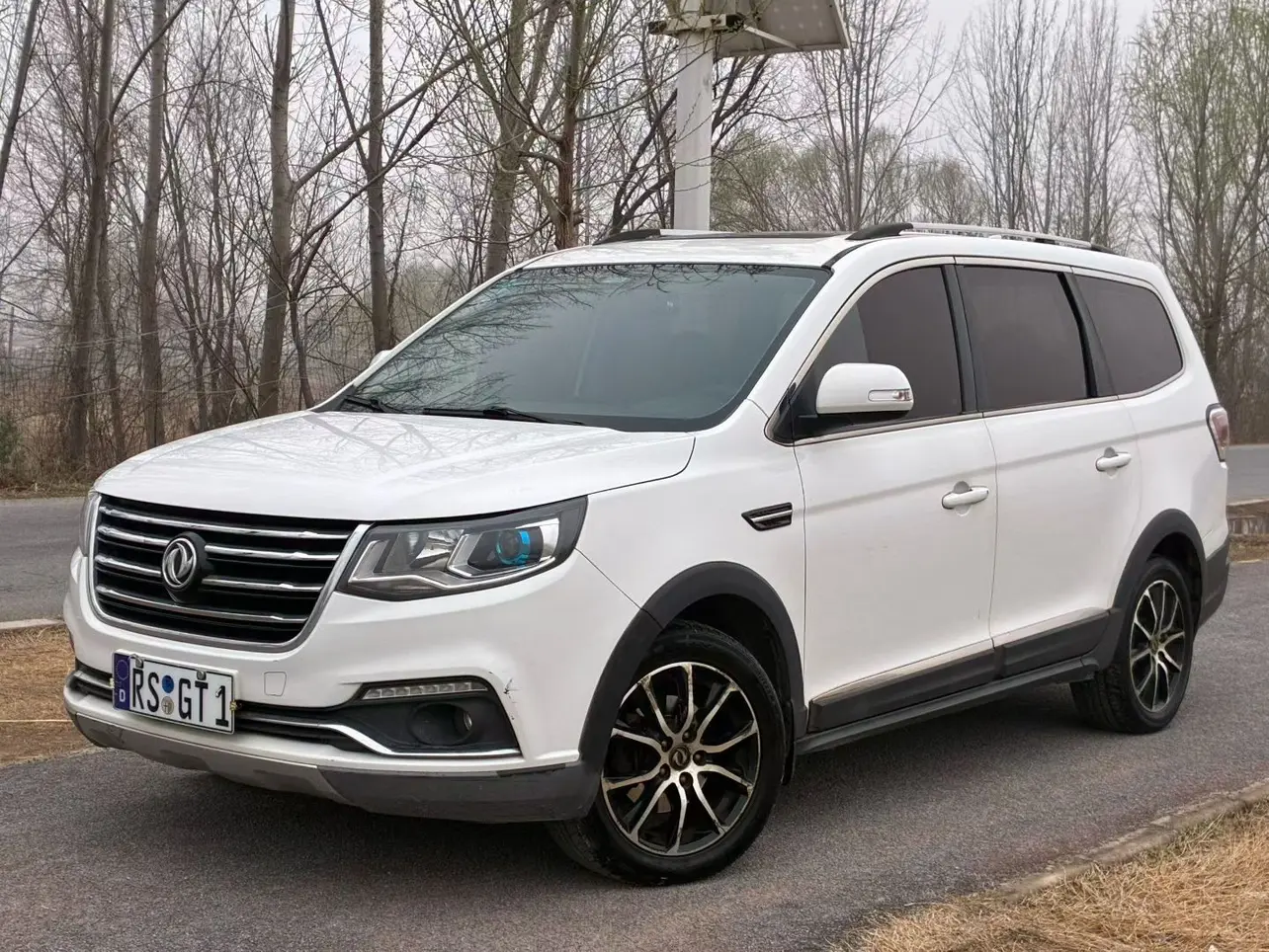 Forthing Fengxing SX6  из Китая