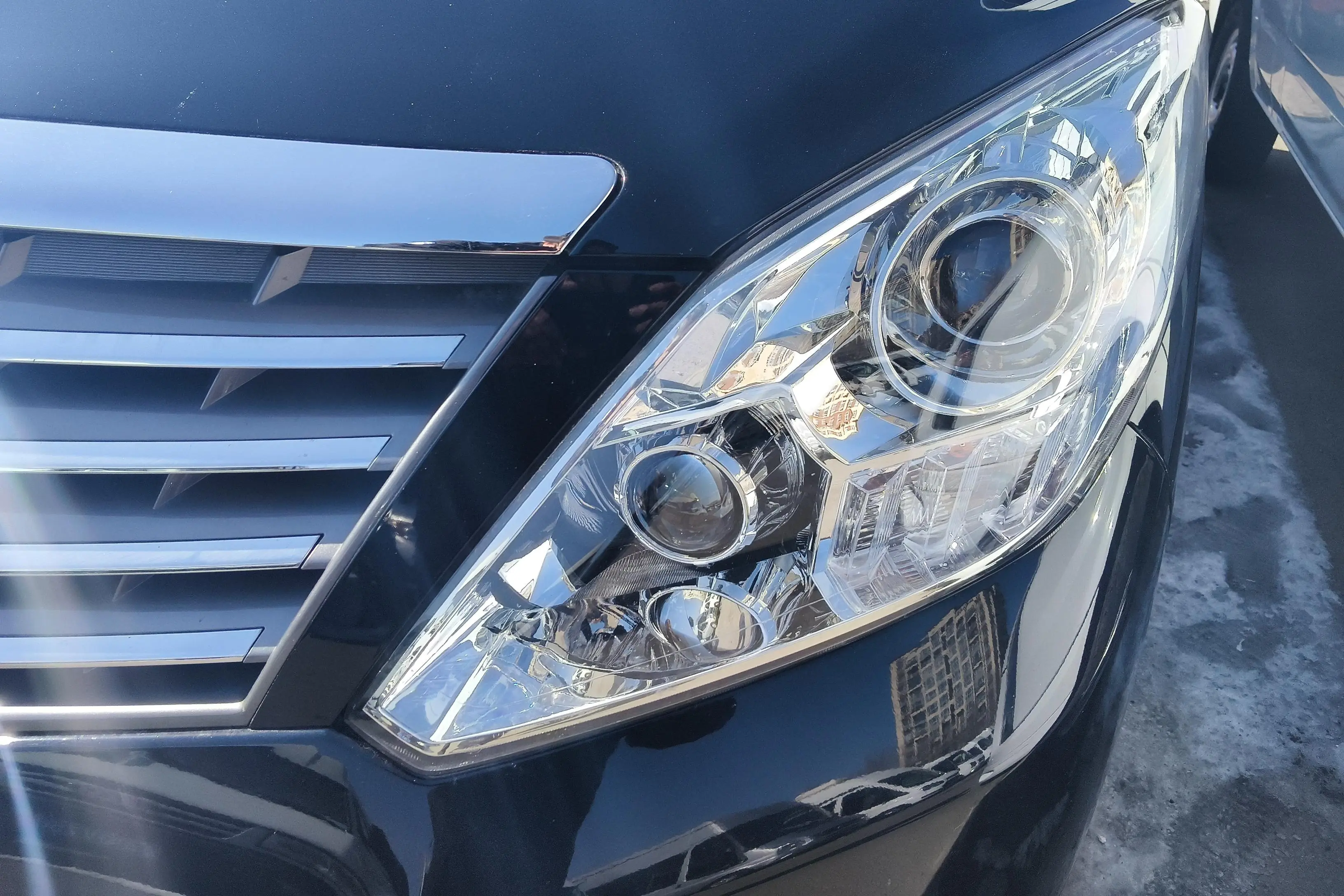 Forthing Lingzhi PLUS  из Китая