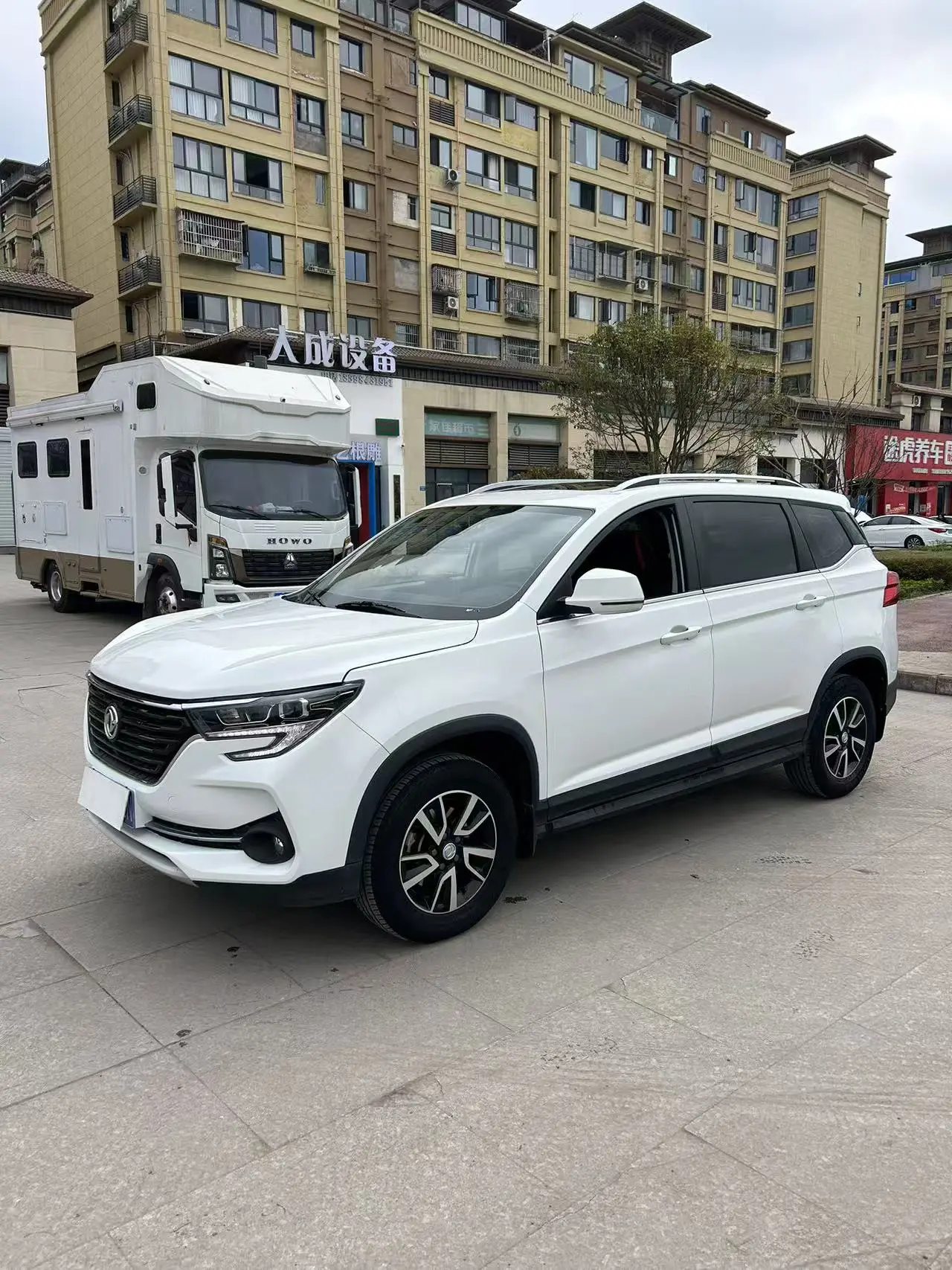 Forthing Fengxing T5  из Китая