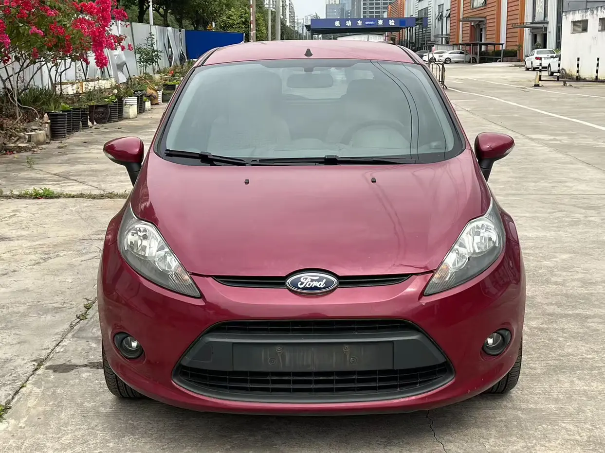 Ford Carnival  из Китая