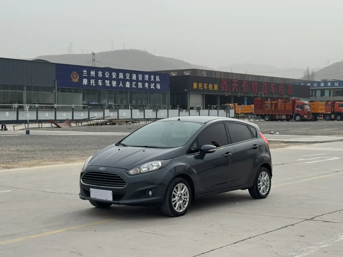 Ford Carnival  из Китая