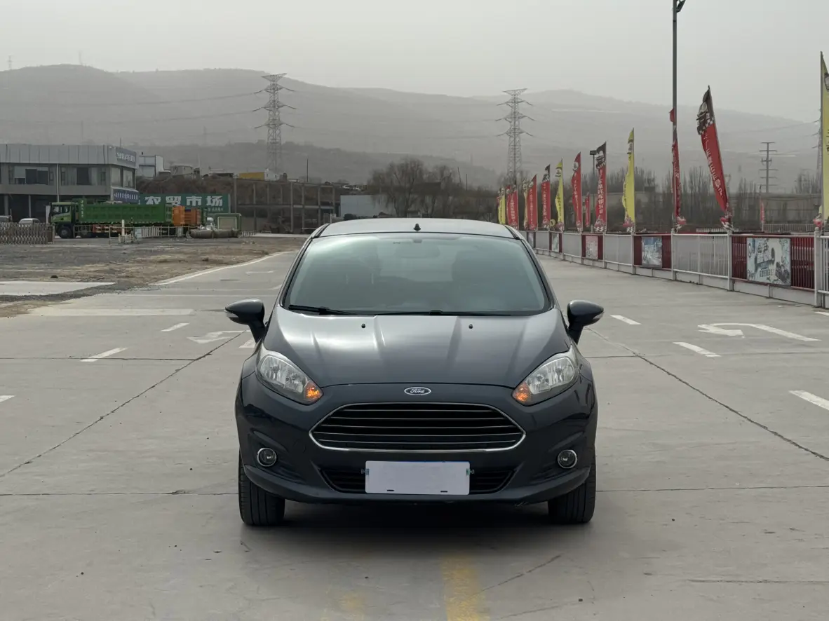 Ford Carnival  из Китая