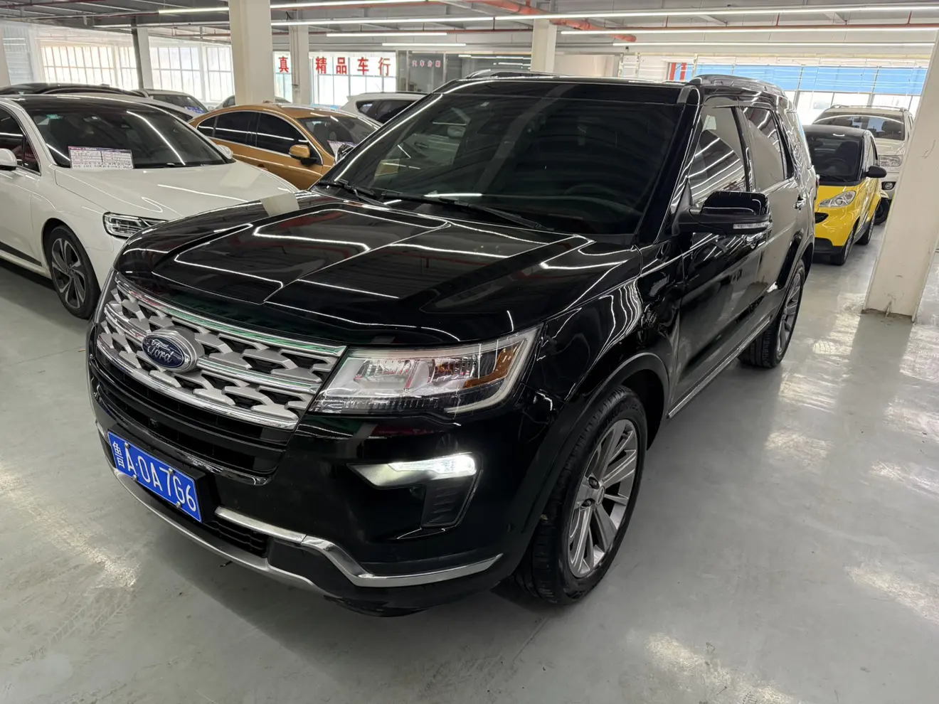 Ford Explorer  из Китая