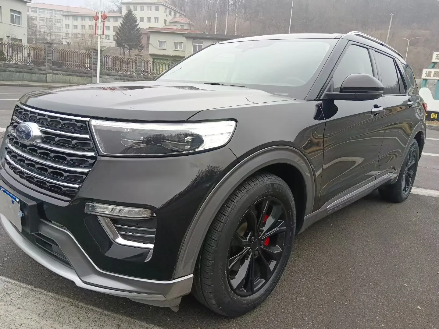 Ford Explorer