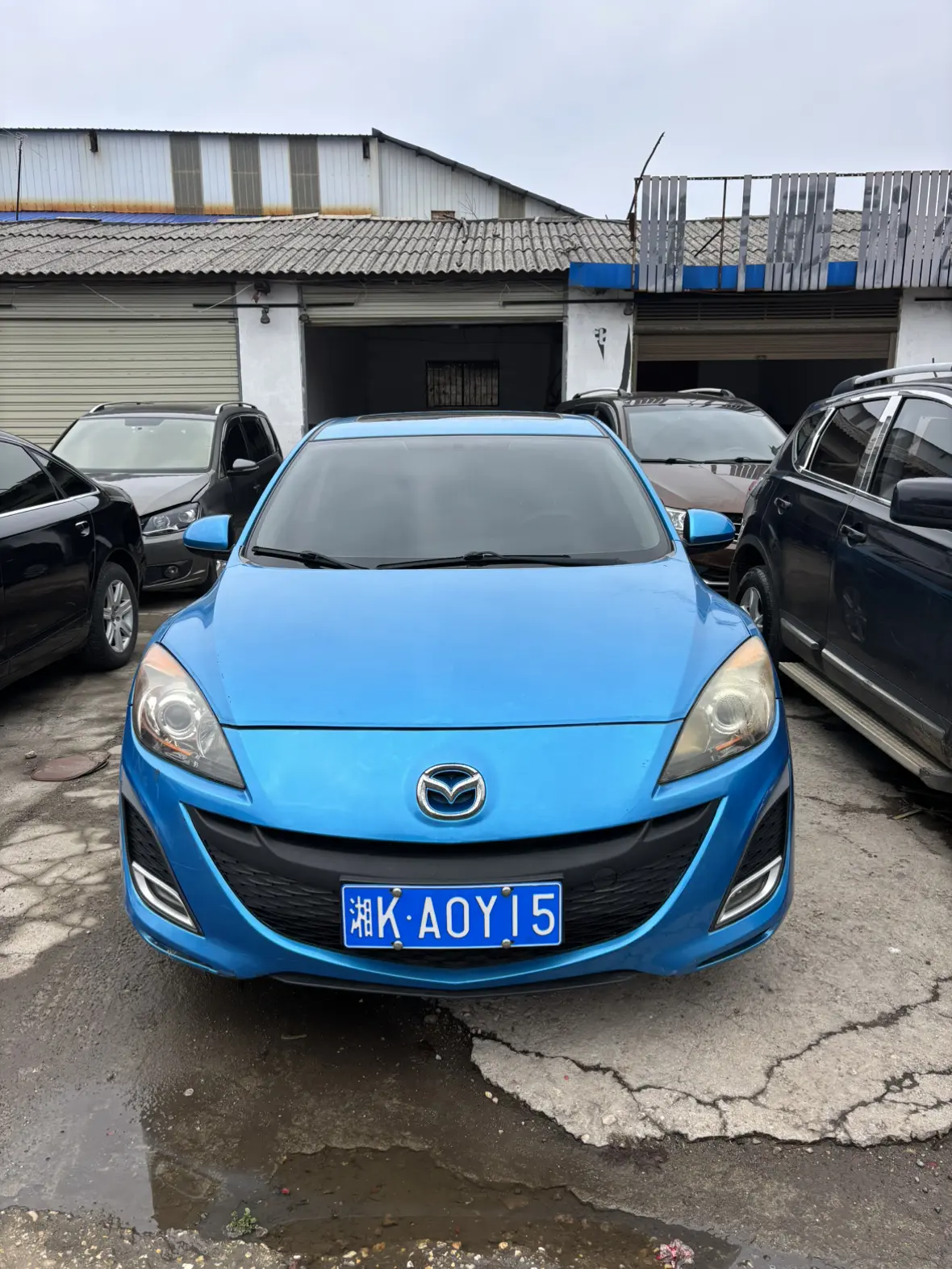 Mazda Axela (Mazda3)  из Китая