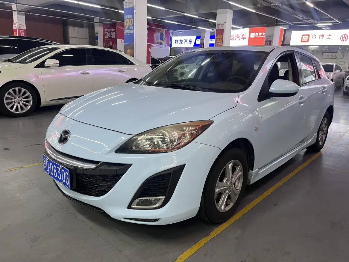 Mazda Axela (Mazda3)  из Китая