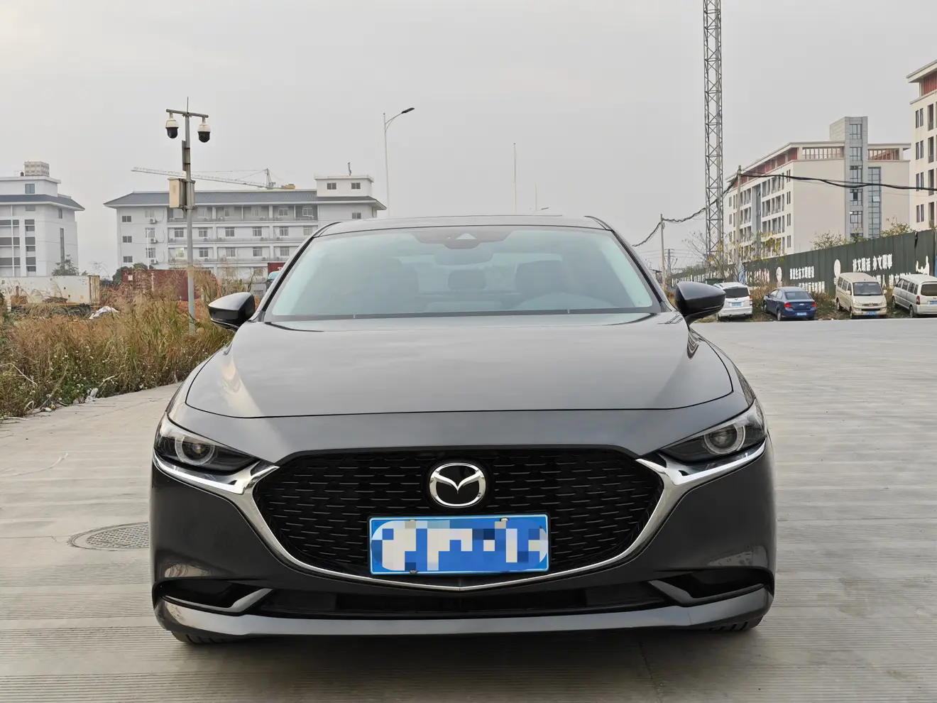 Mazda Axela (Mazda3)  из Китая