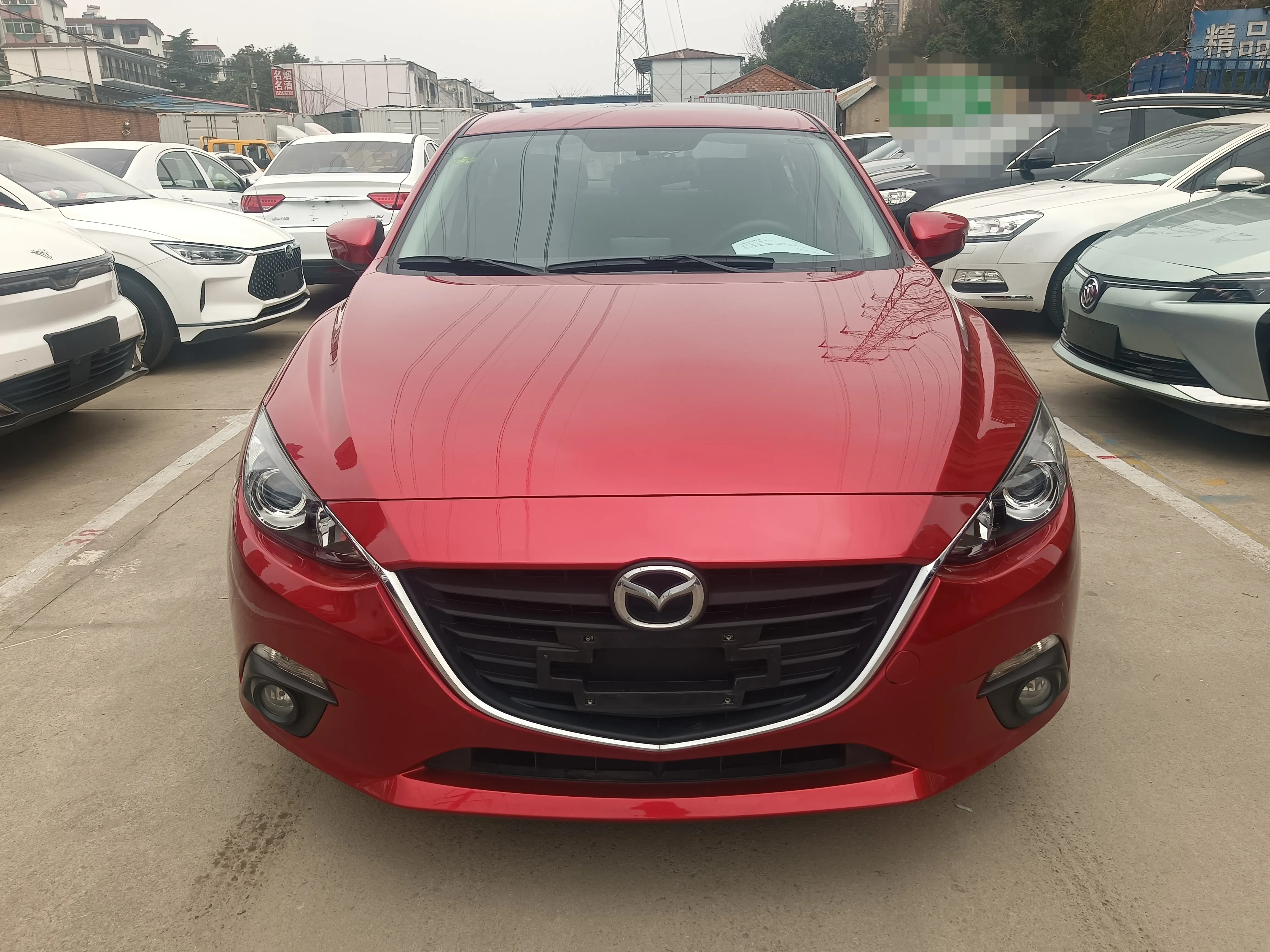 Mazda Axela (Mazda3)  из Китая