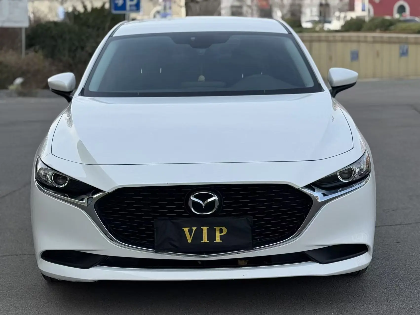 Mazda Axela (Mazda3)  из Китая