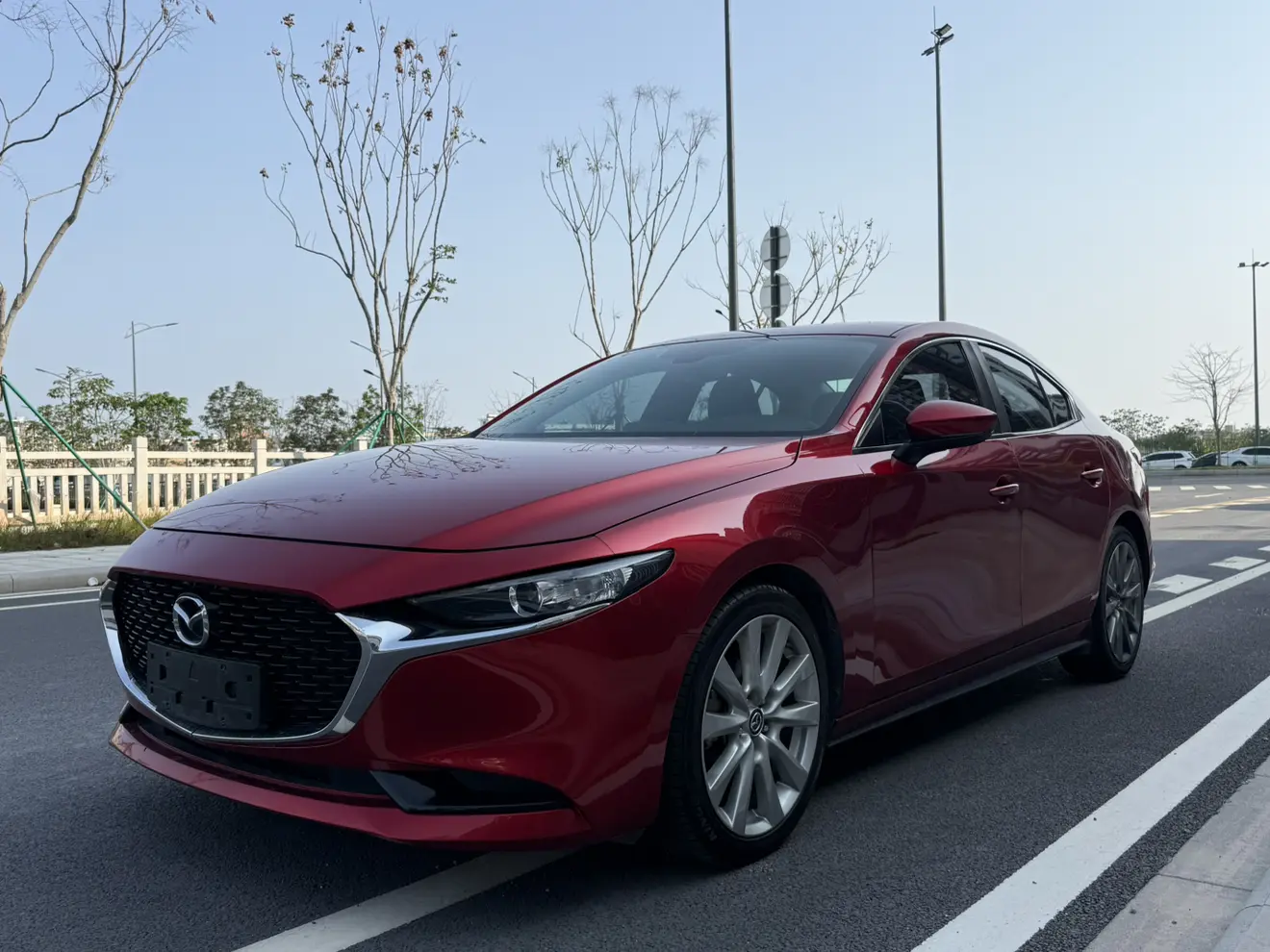 Mazda Axela (Mazda3)  из Китая