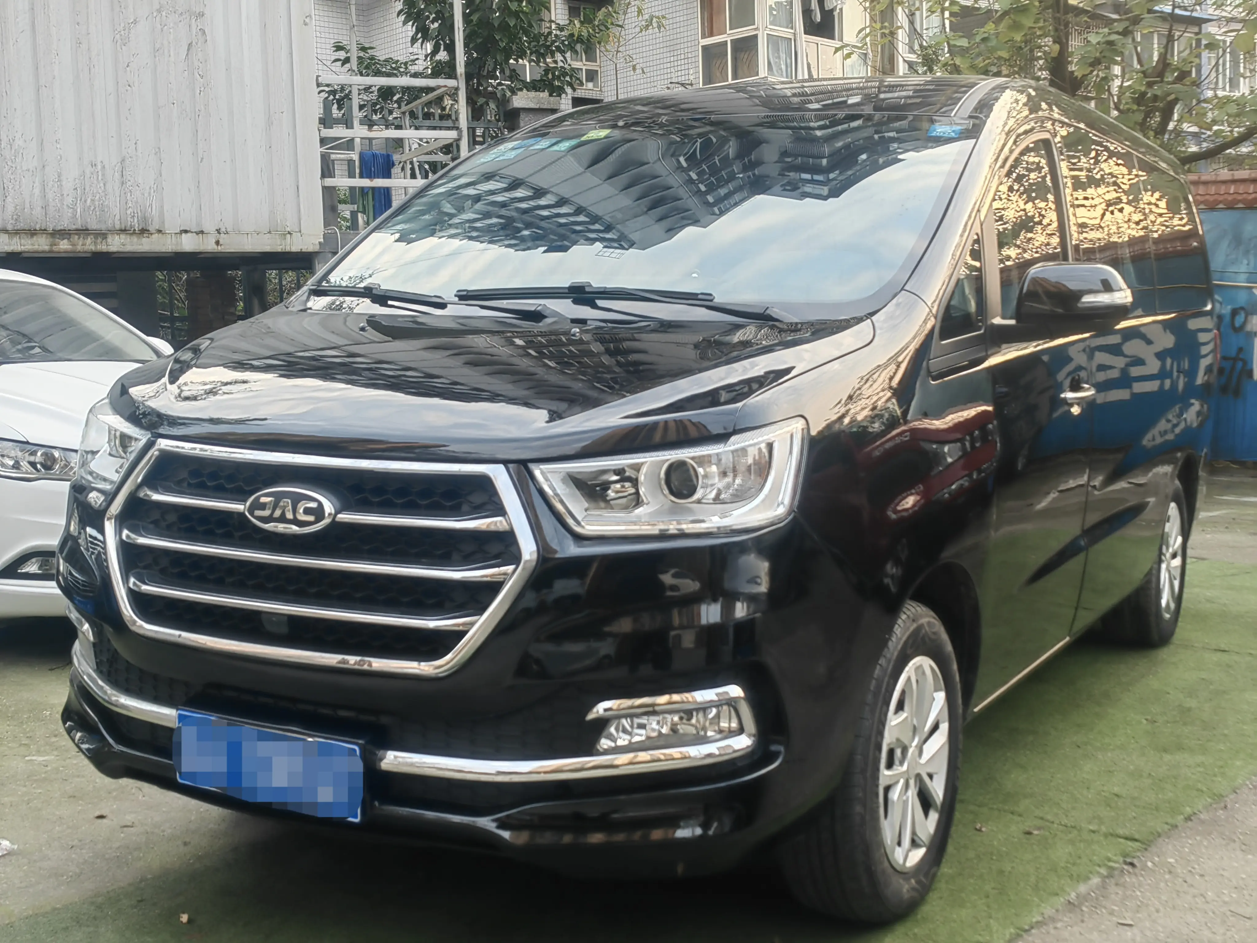 JAC Ruifeng M4