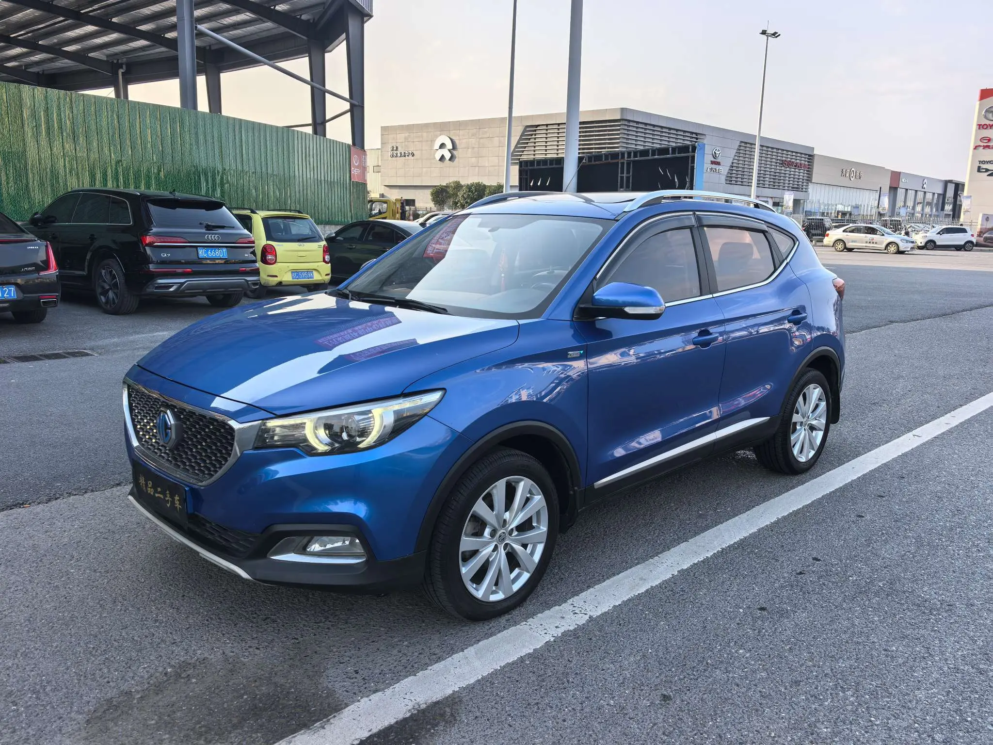 MG ZS  из Китая