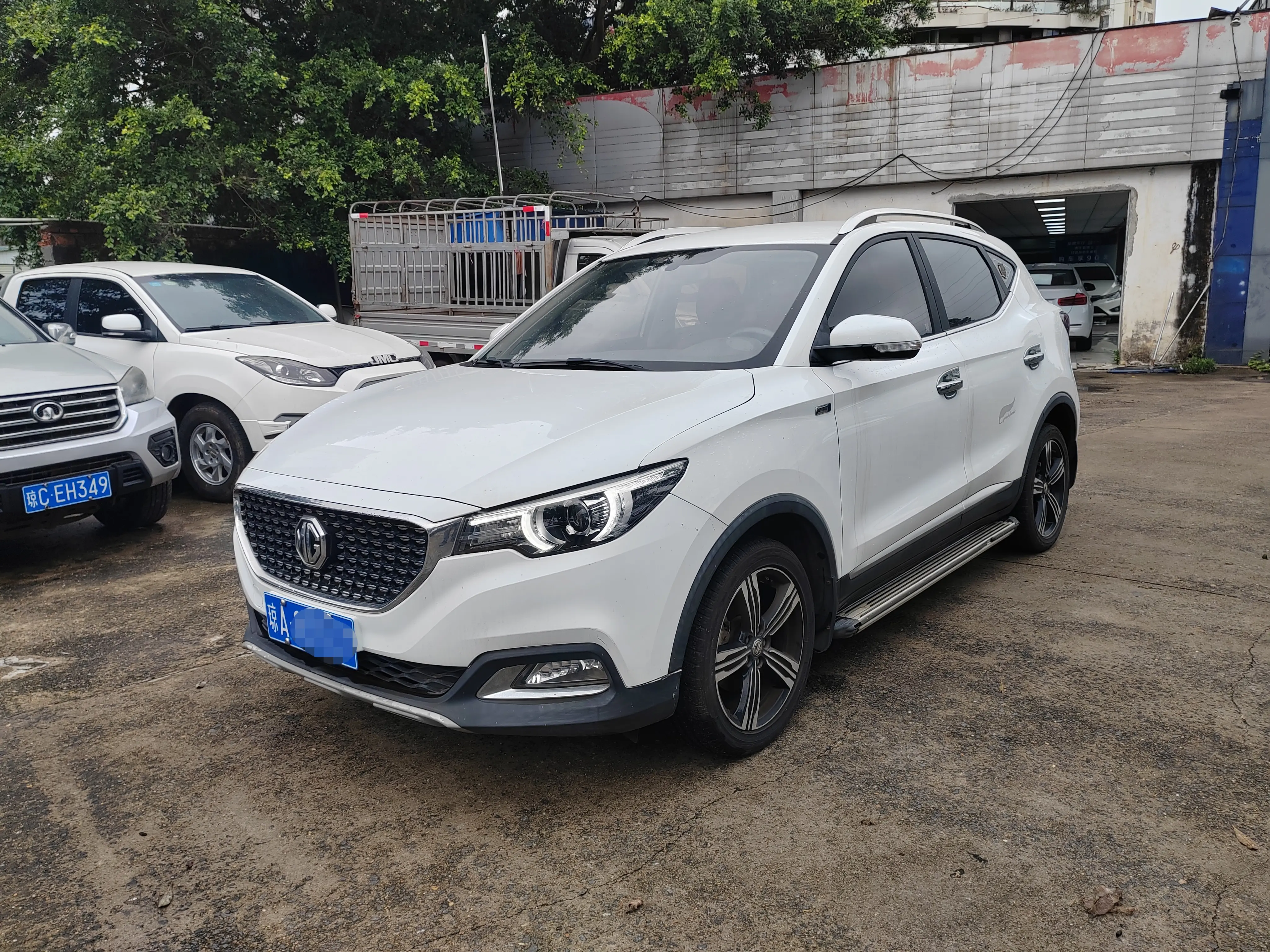 MG ZS  из Китая