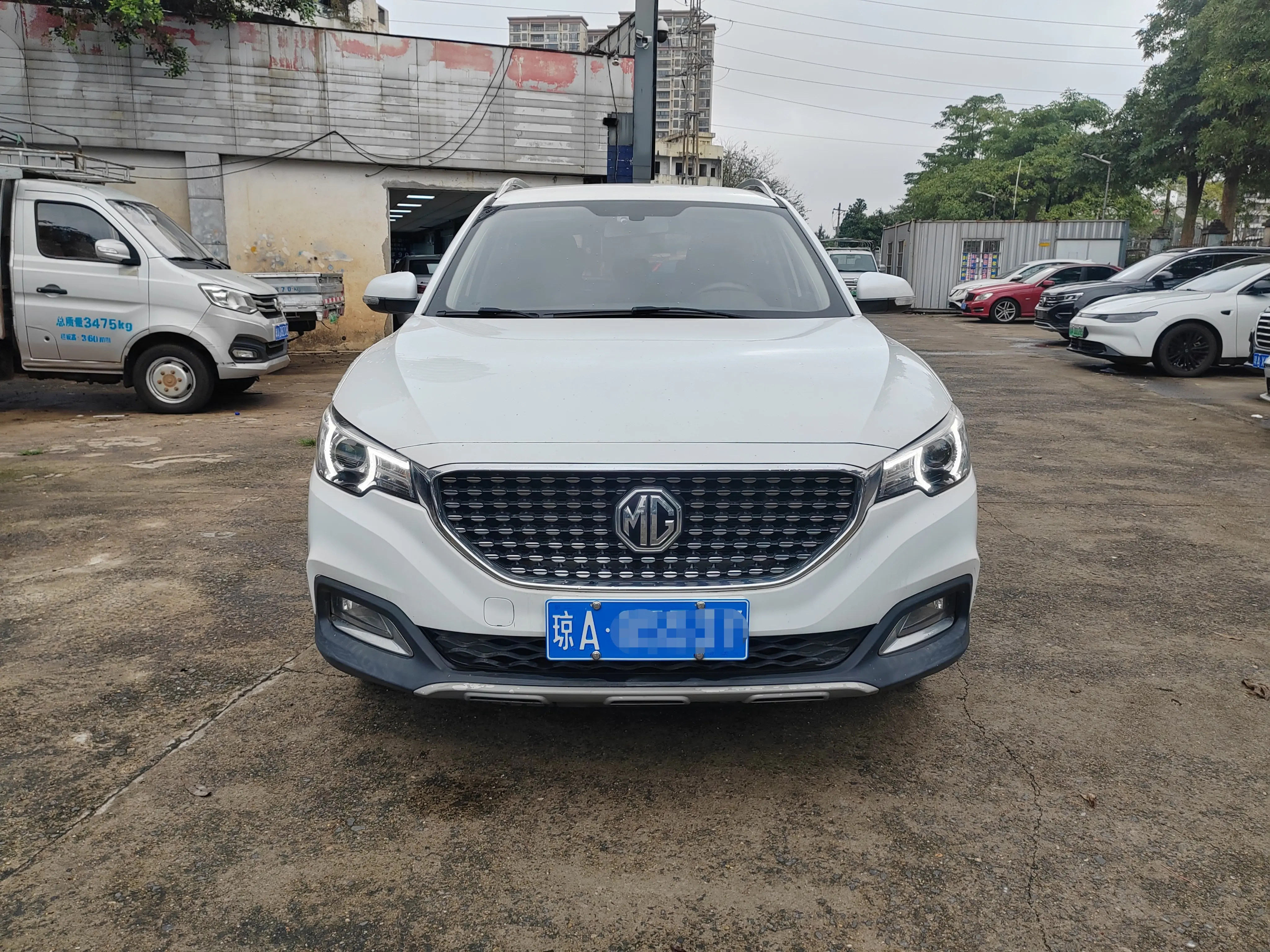 MG ZS  из Китая
