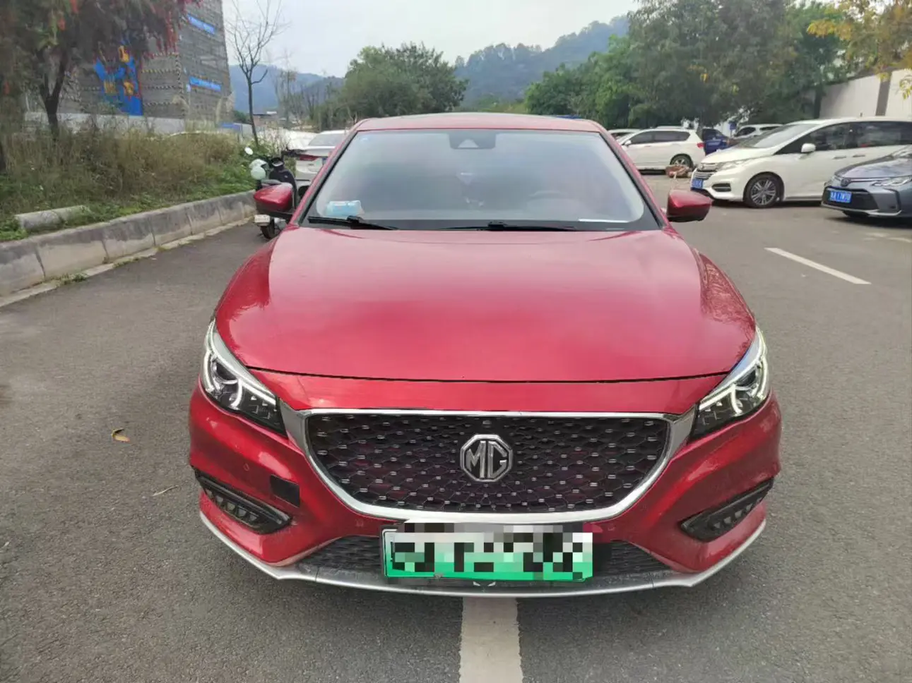 MG 6 PHEV  из Китая