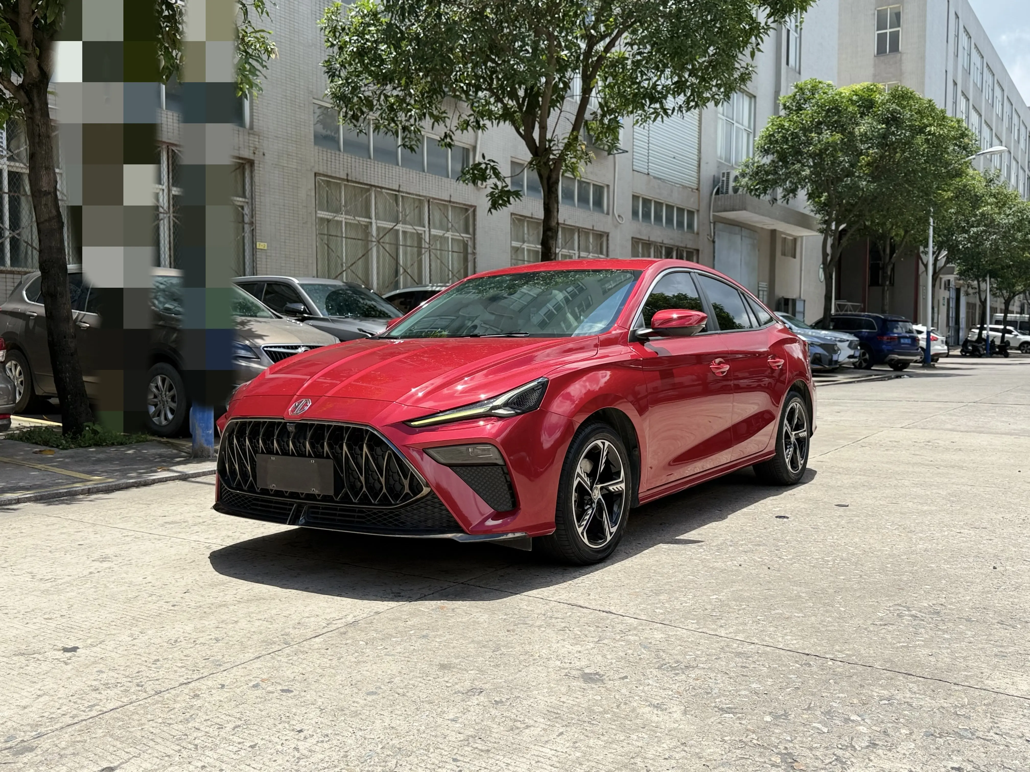 MG 5 Scorpio  из Китая