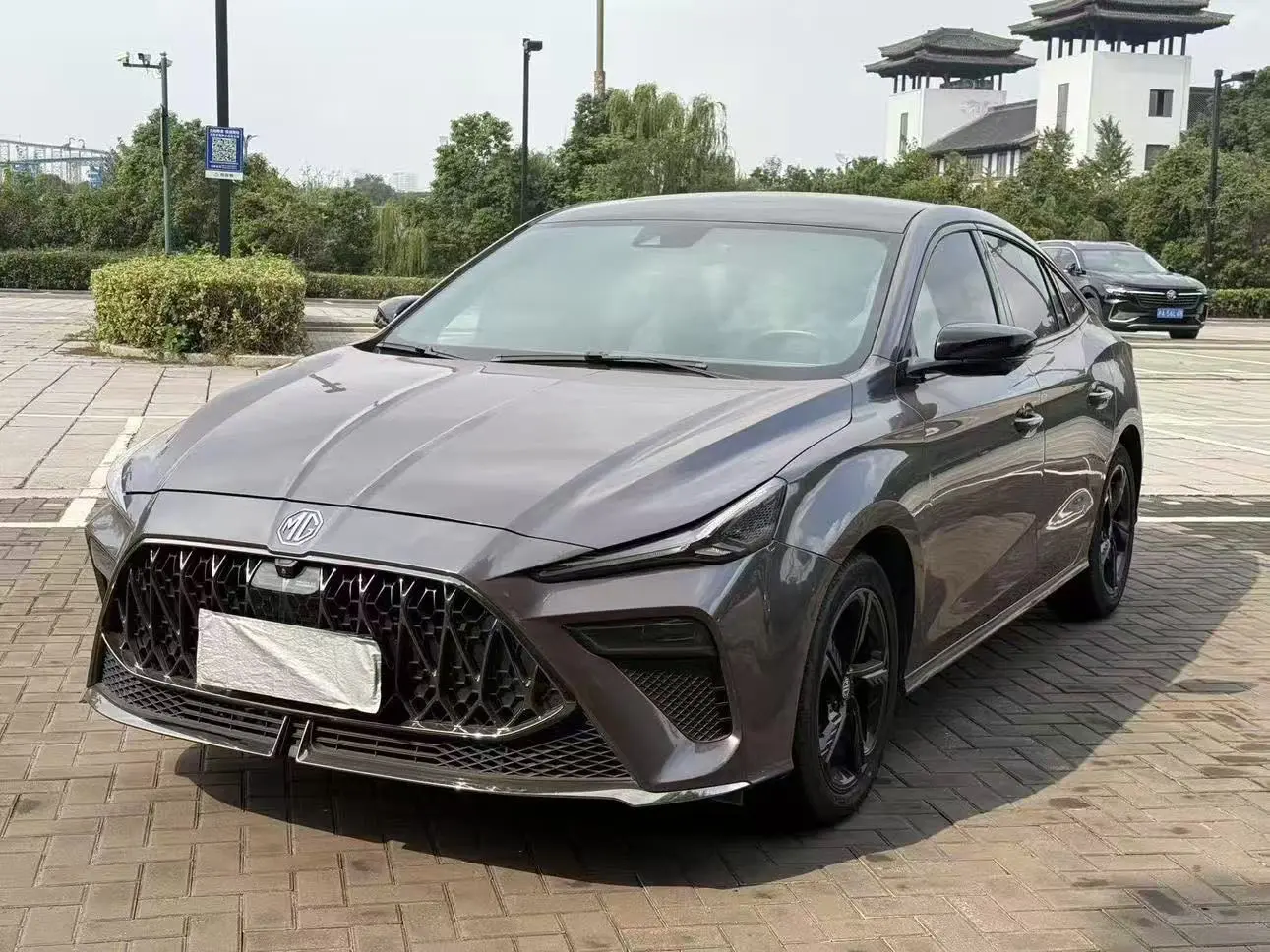 MG 5 Scorpio  из Китая