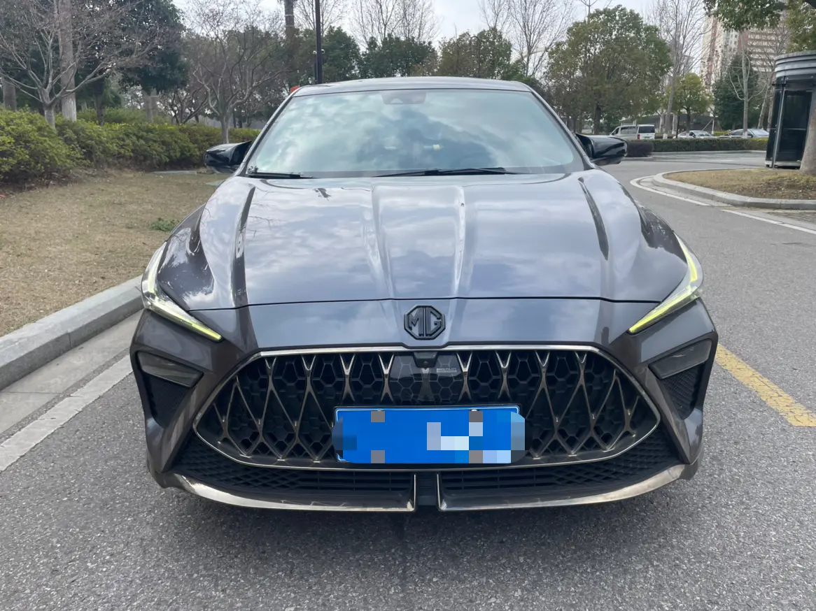 MG 5 Scorpio  из Китая