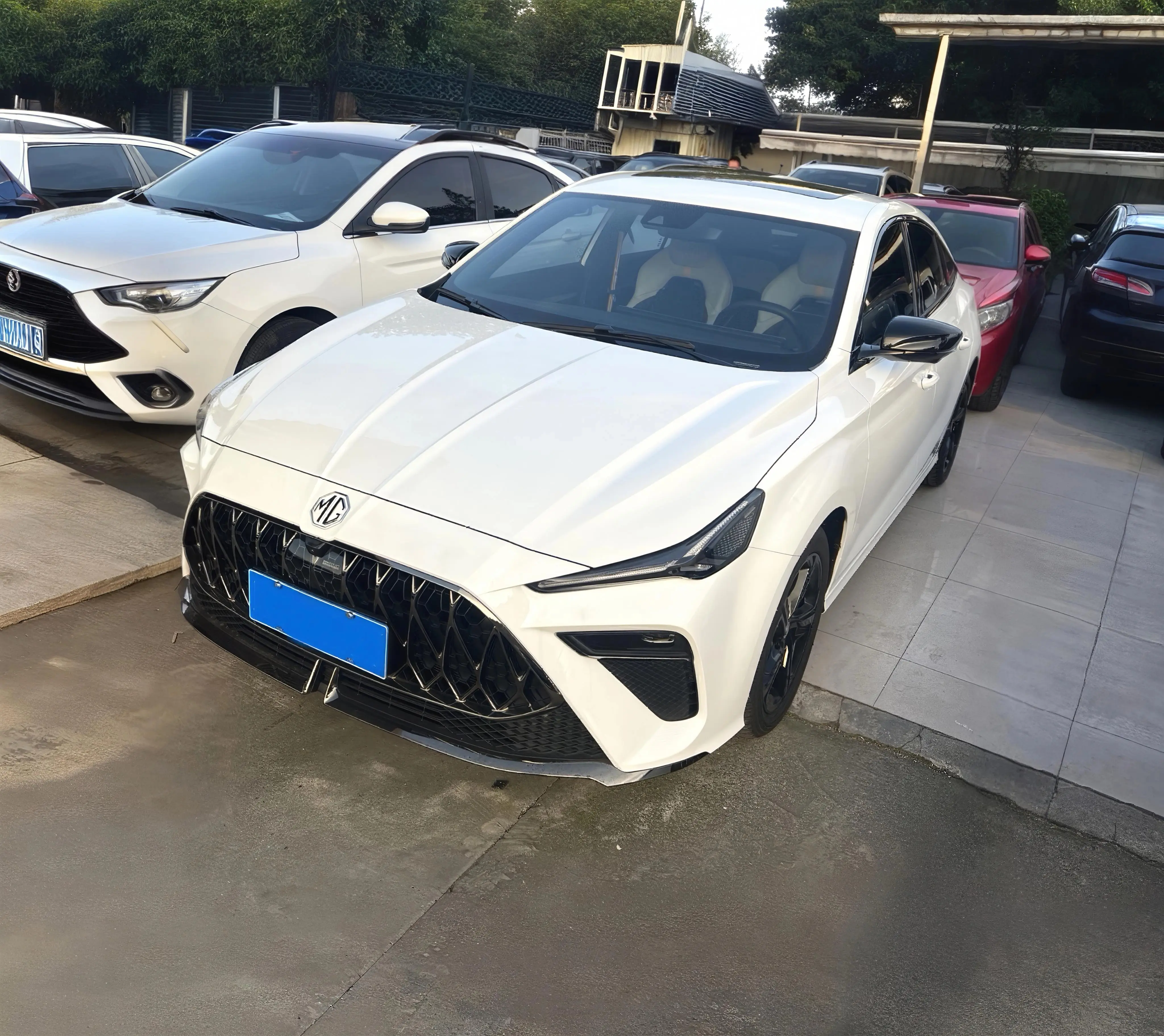 MG 5 Scorpio  из Китая