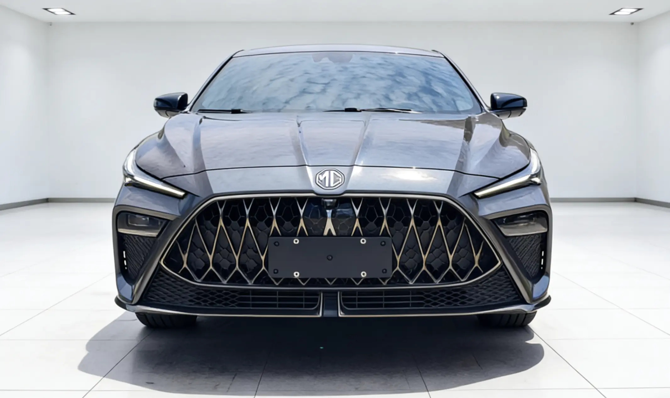 MG 5 Scorpio  из Китая