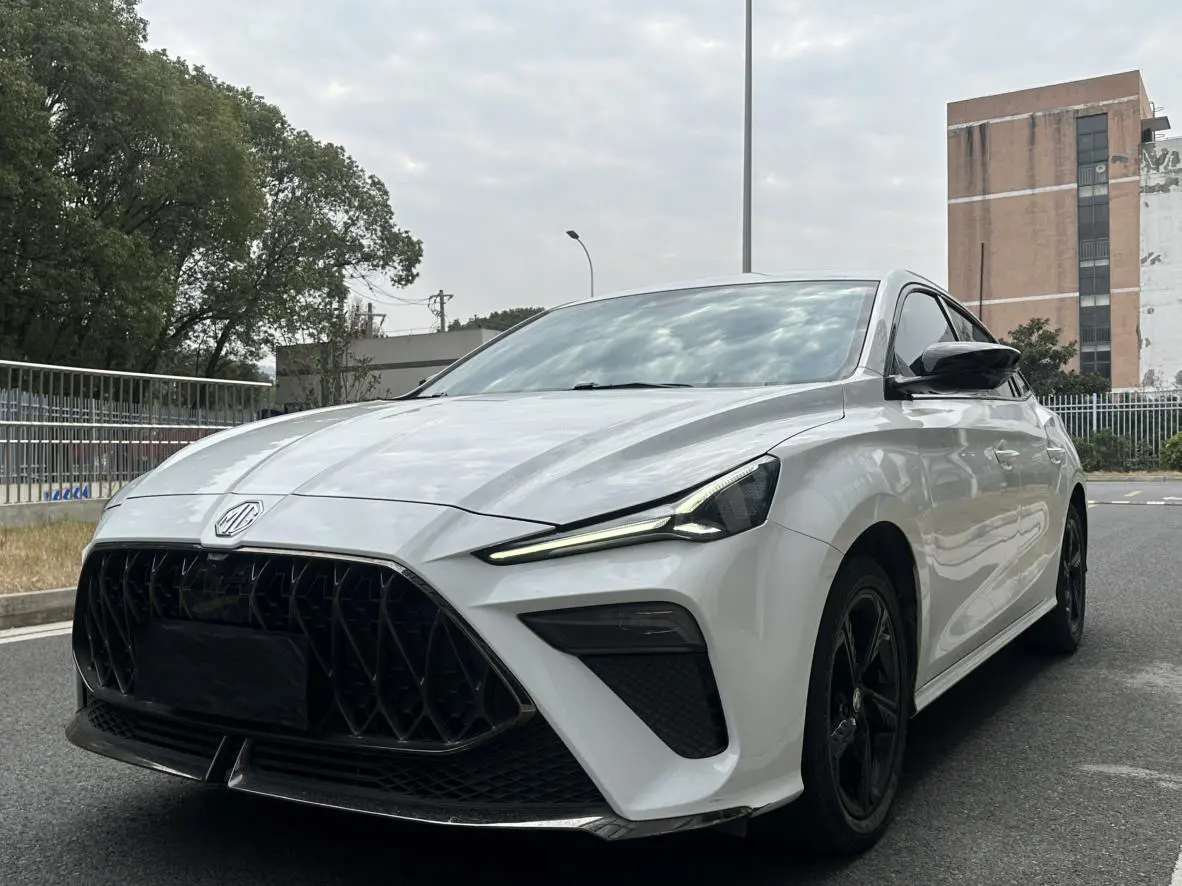 MG 5 Scorpio  из Китая