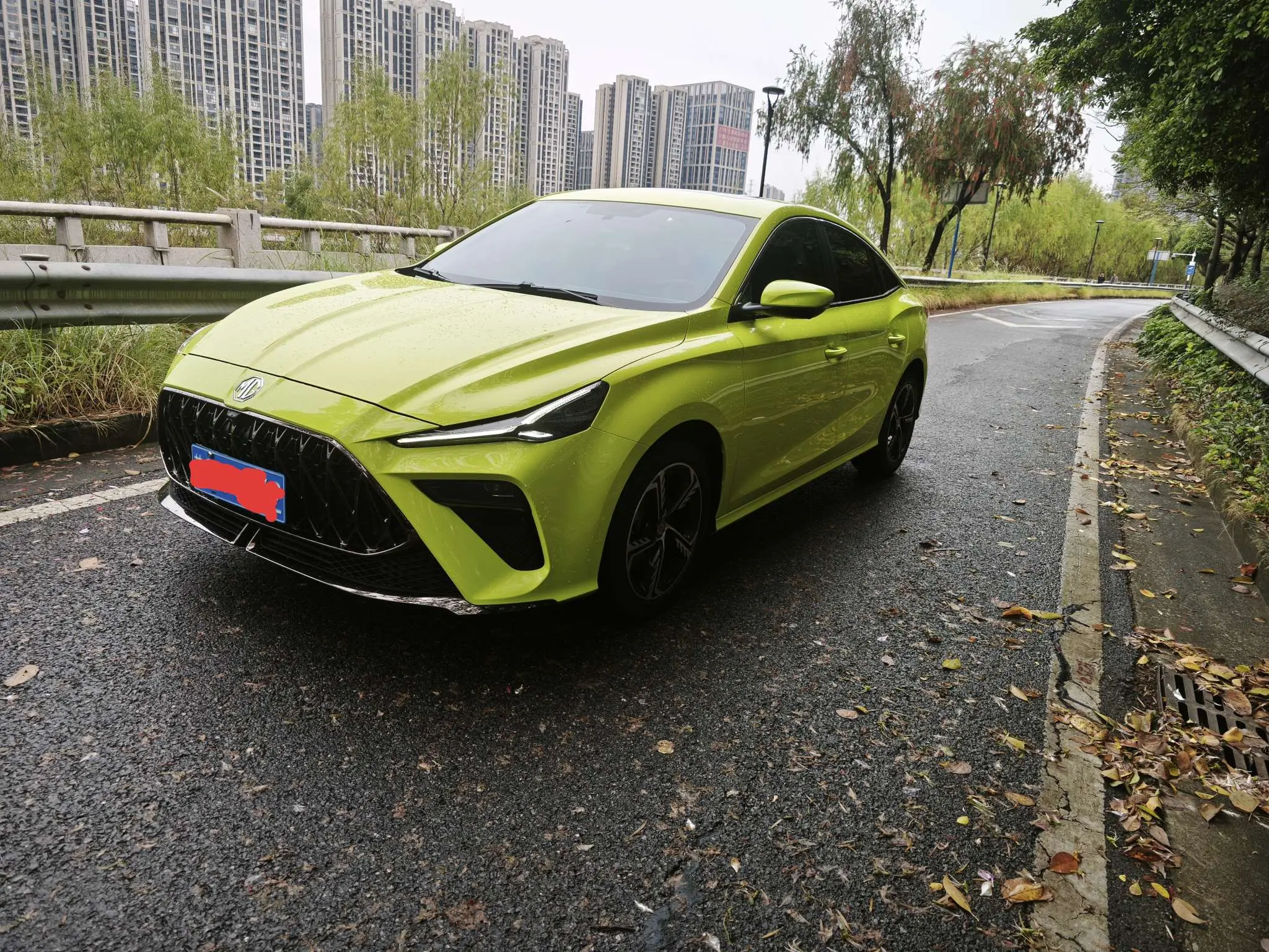 MG 5 Scorpio  из Китая