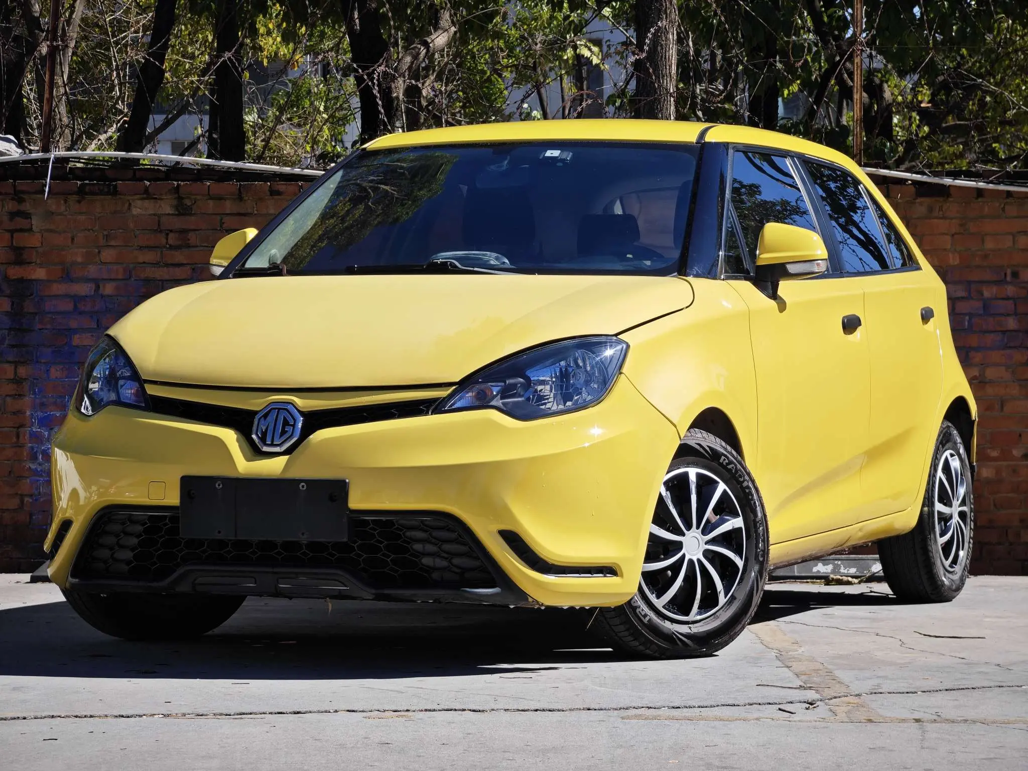 MG 3  из Китая