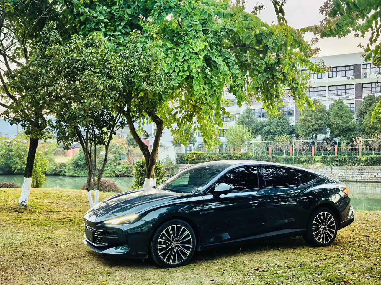 MG 7  из Китая