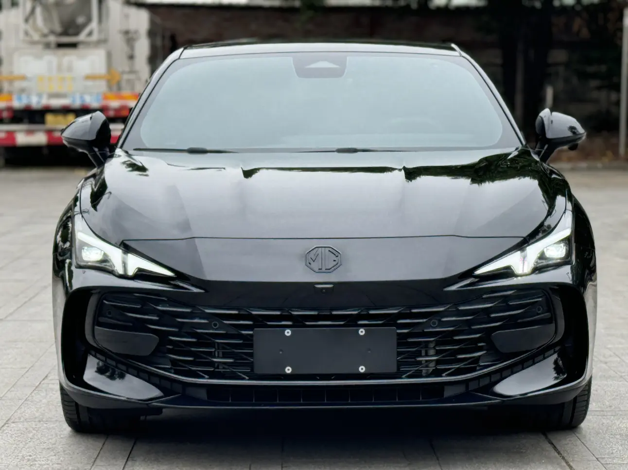 MG 7  из Китая