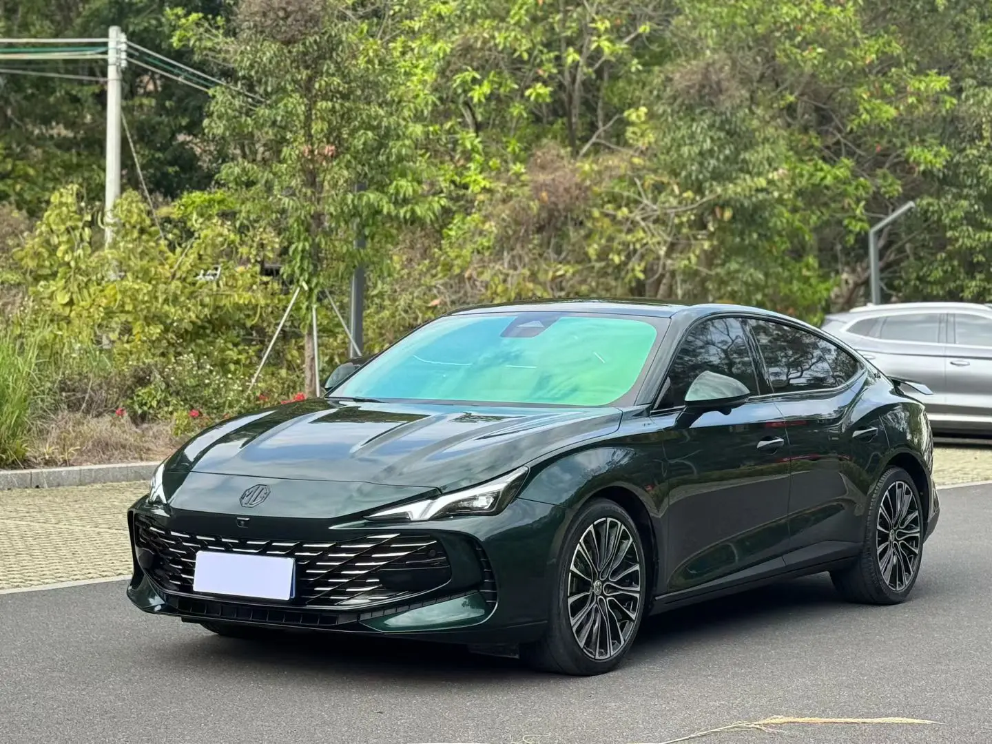 MG 7  из Китая