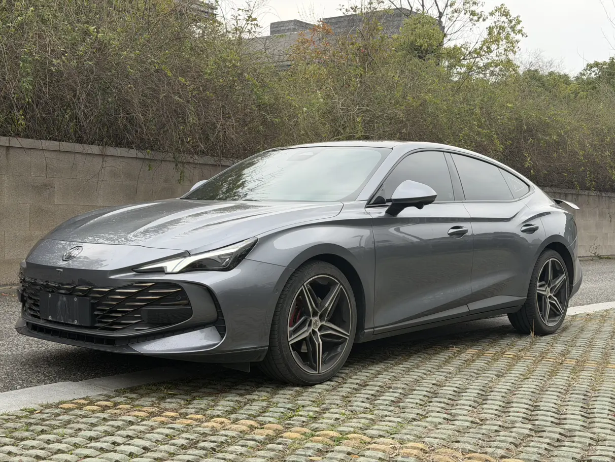 MG 7  из Китая