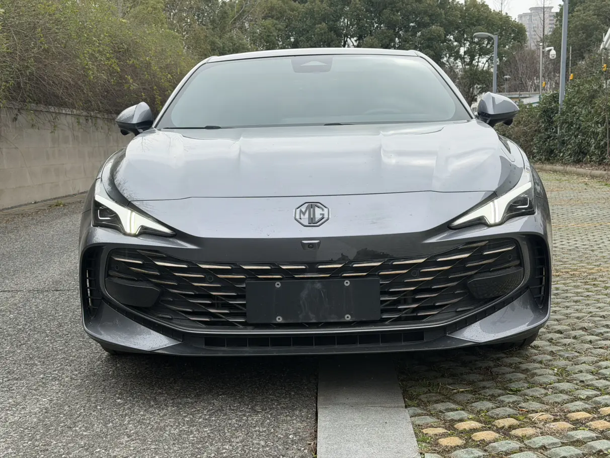 MG 7  из Китая