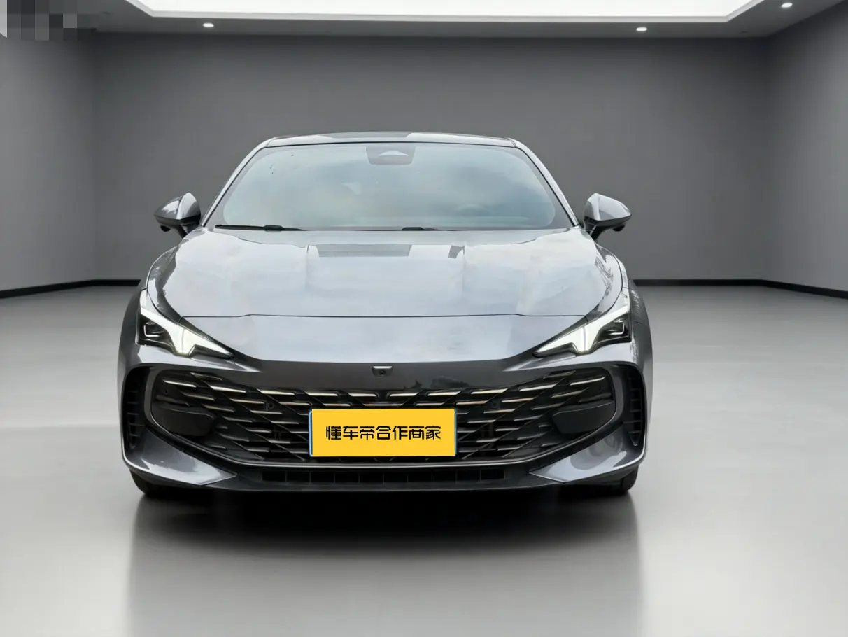 MG 7  из Китая