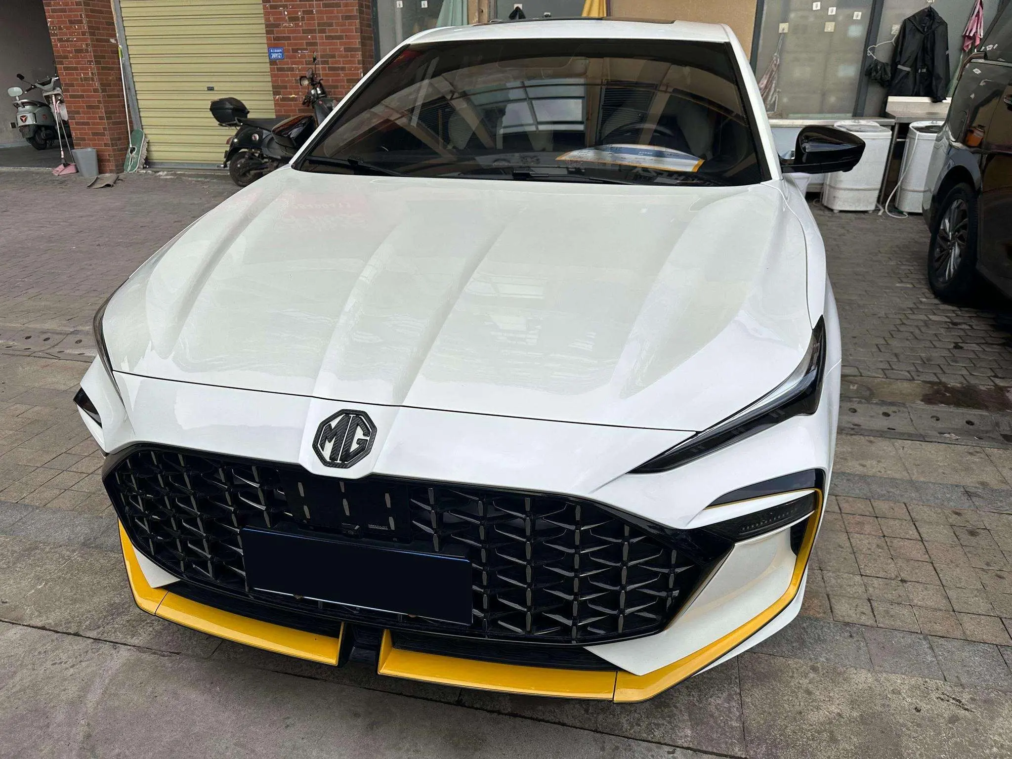 MG 6  из Китая