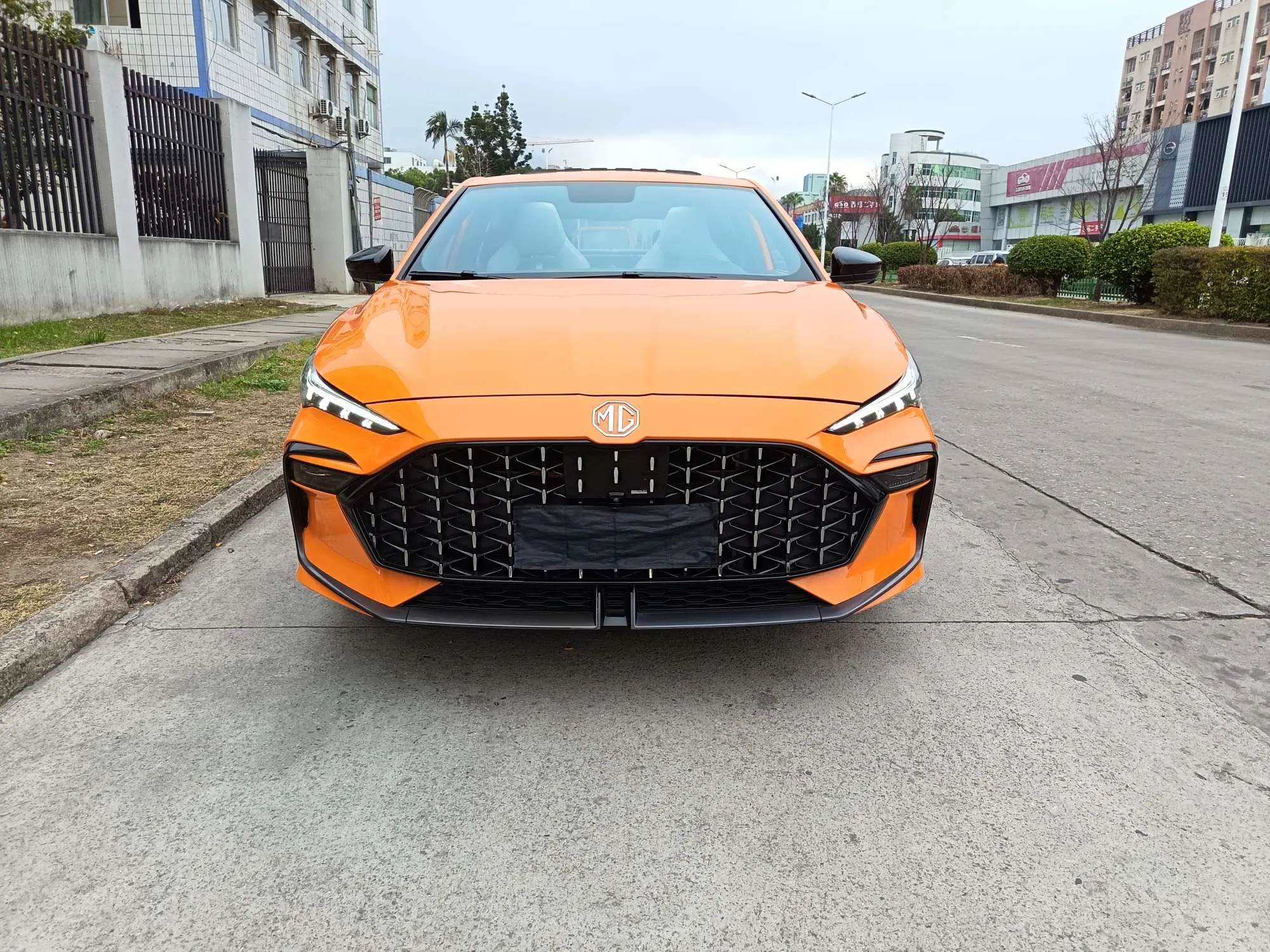 MG 6  из Китая