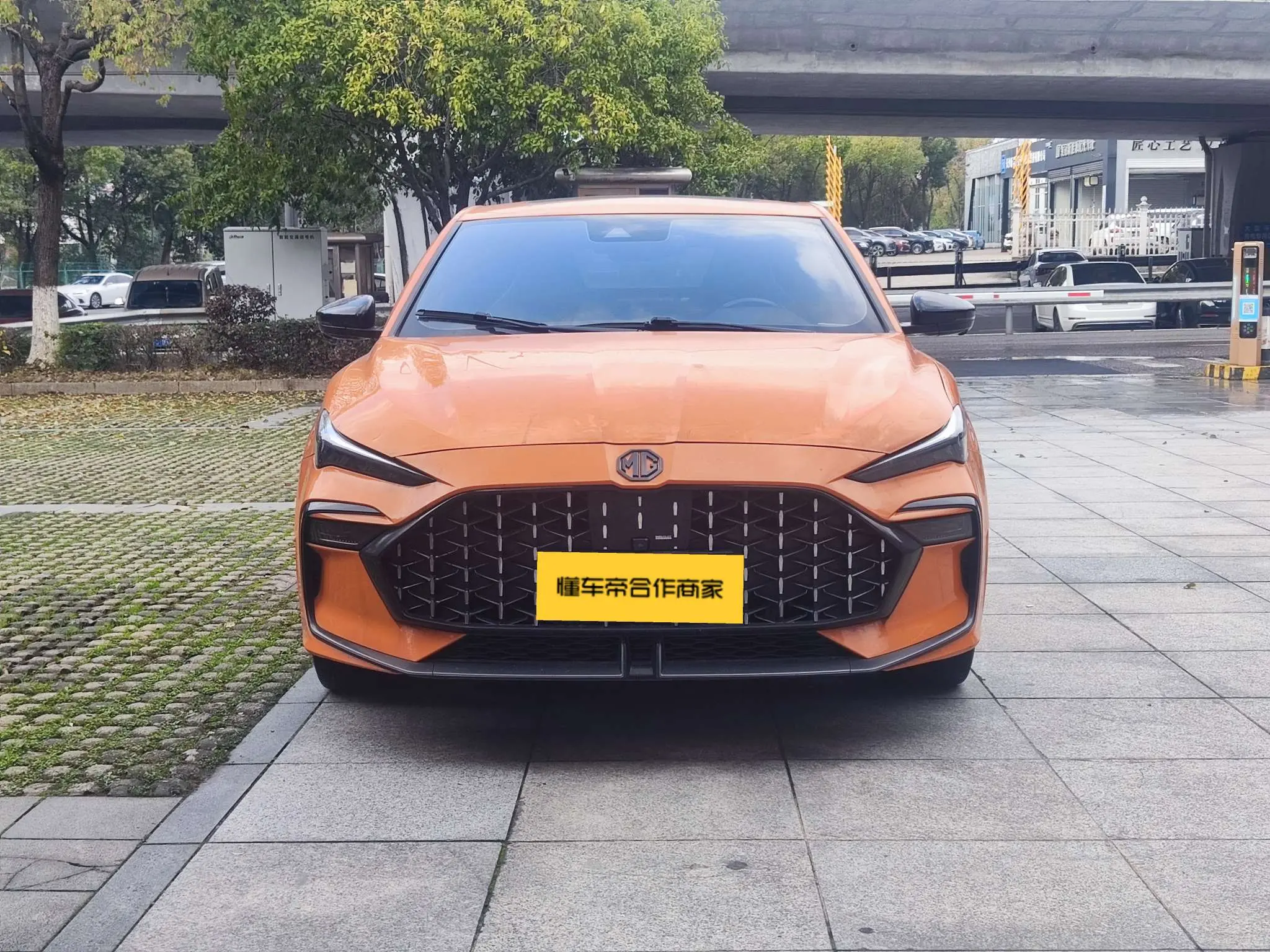 MG 6  из Китая