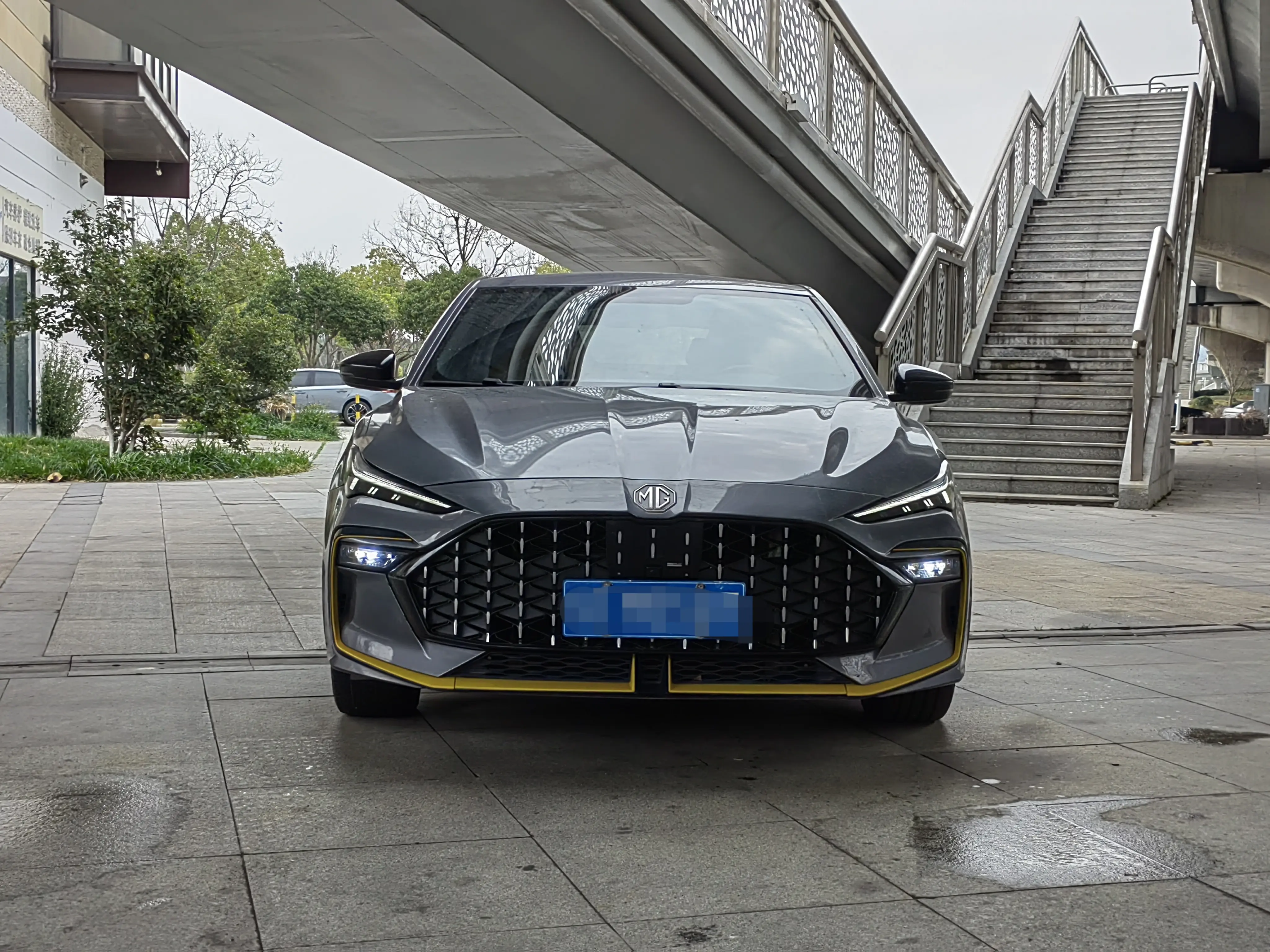 MG 6  из Китая