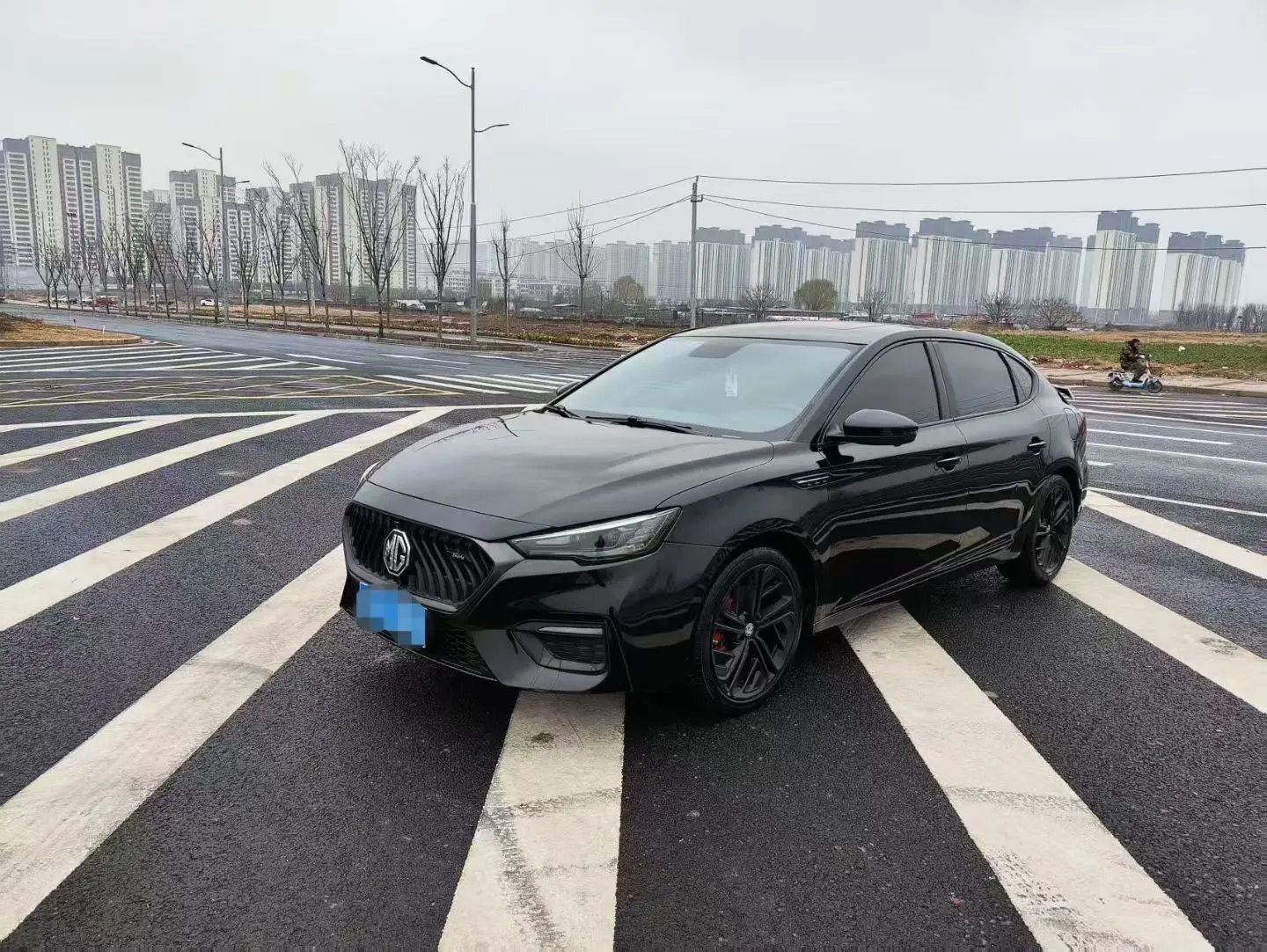 MG 6  из Китая