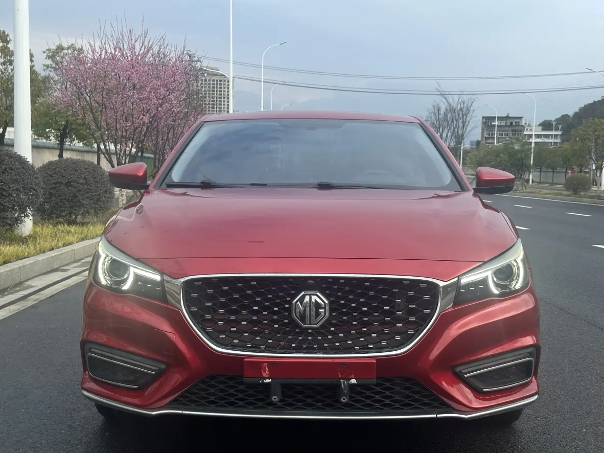 MG 6  из Китая