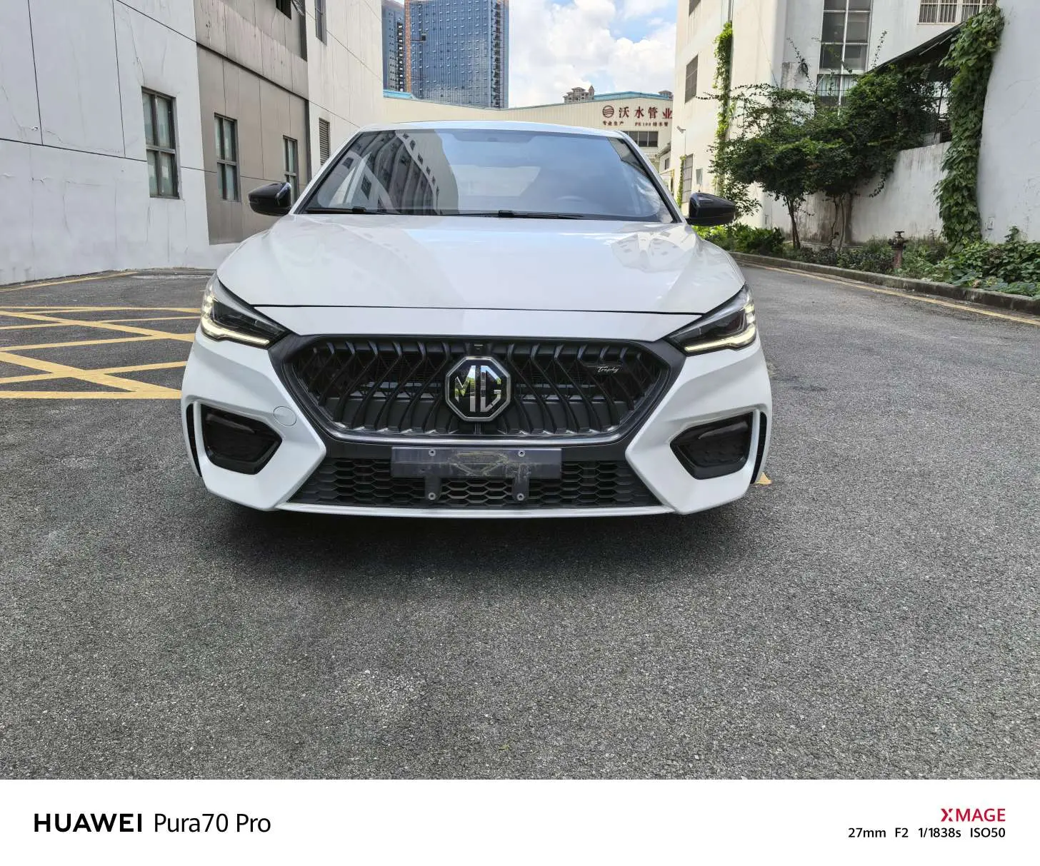 MG 6  из Китая